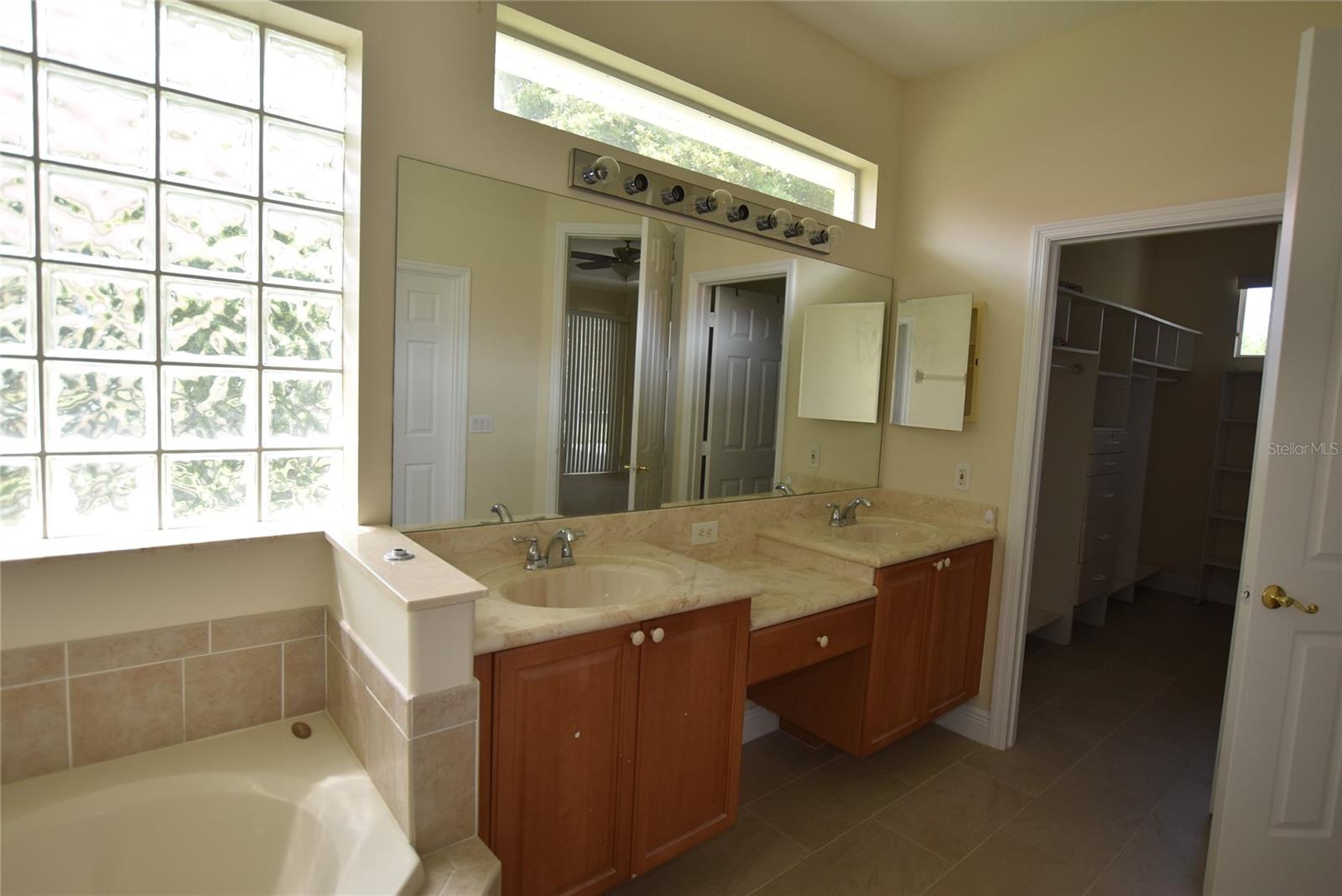 9014 DANCY TREE CT, ORLANDO, FL, 32836