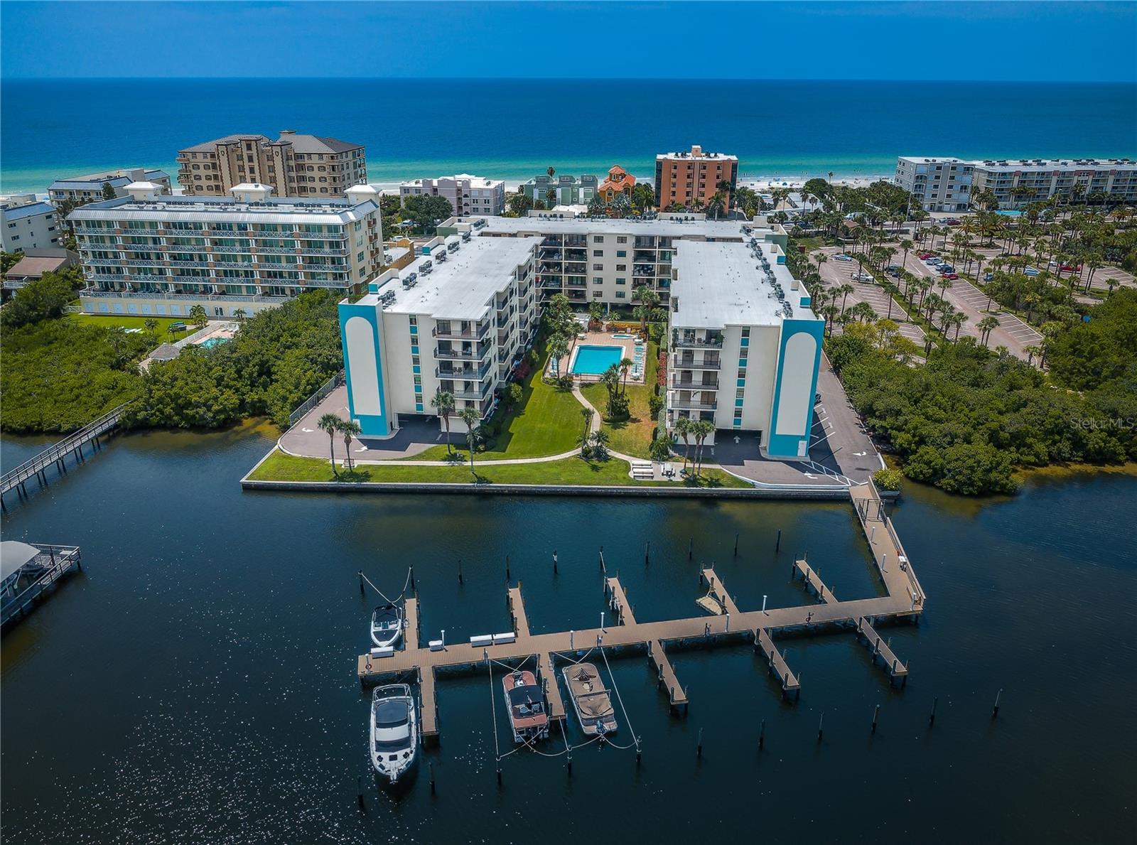 19531 GULF BLVD #205, INDIAN SHORES, FL, 33785