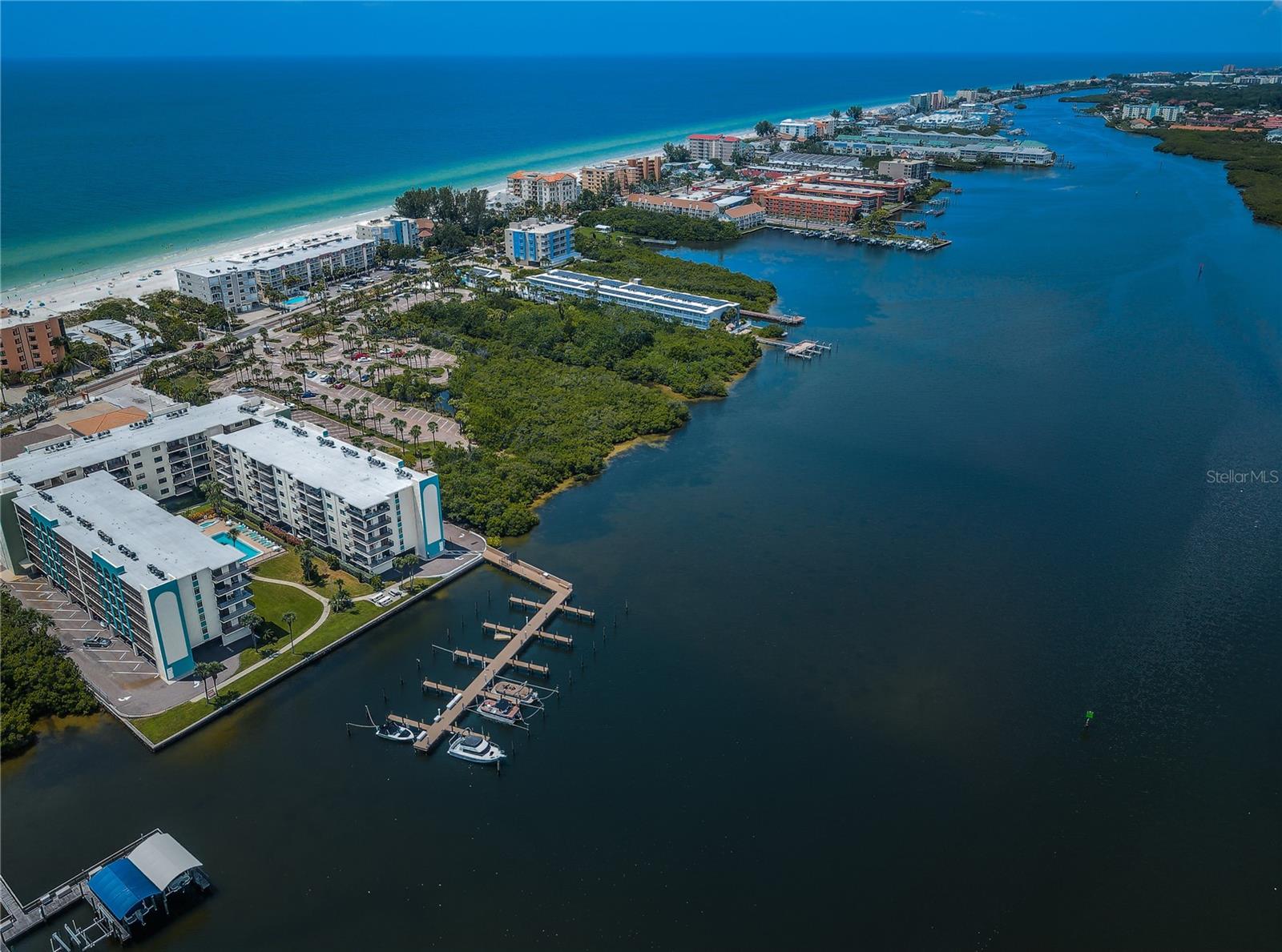 19531 GULF BLVD #205, INDIAN SHORES, FL, 33785