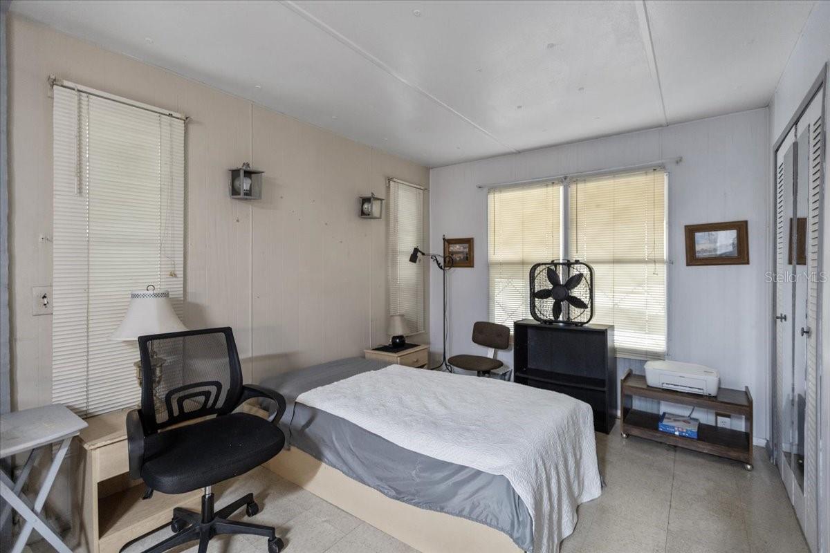 6482 SW 80TH AVE, TRENTON, FL, 32693