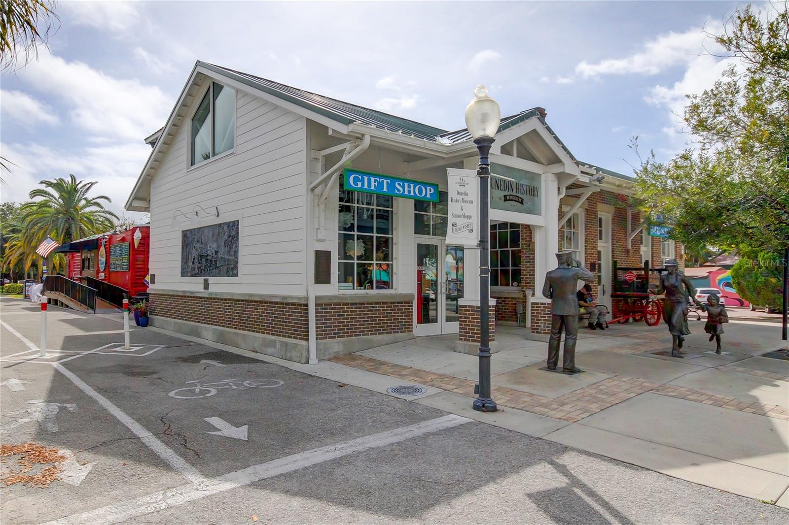 971 WELLINGTON COURT, DUNEDIN, FL, 34698