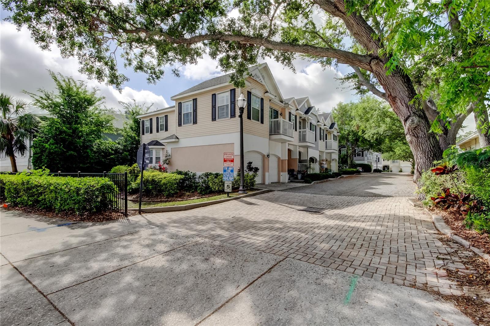 971 WELLINGTON COURT, DUNEDIN, FL, 34698