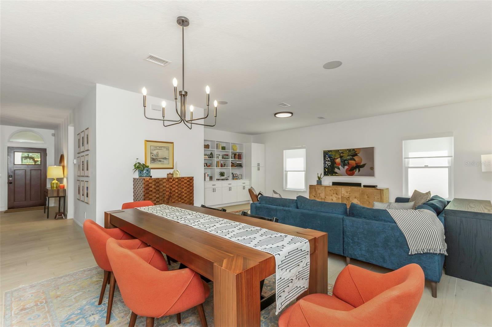 6015 S ELKINS AVE, TAMPA, FL, 33611