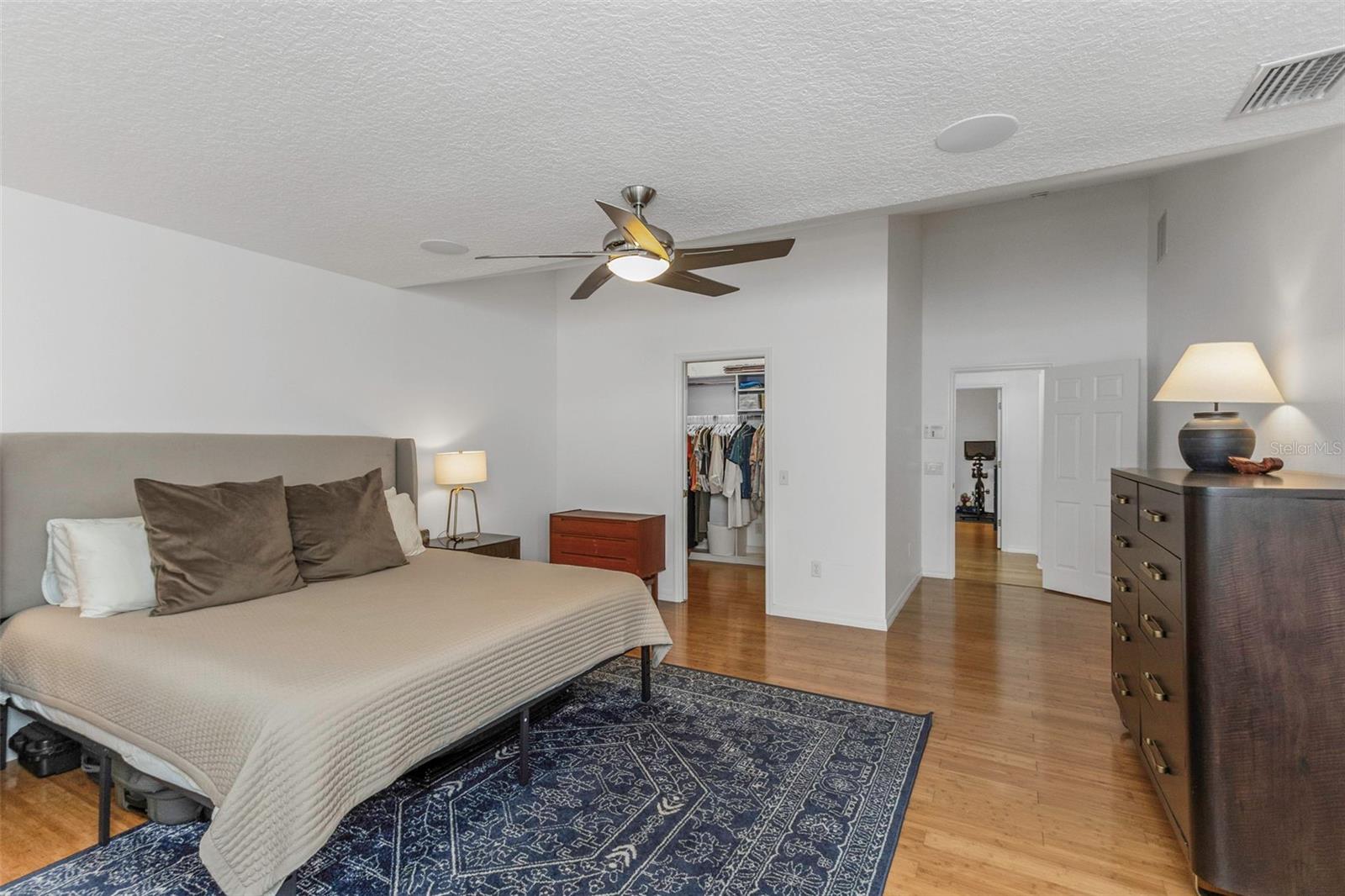 6015 S ELKINS AVE, TAMPA, FL, 33611