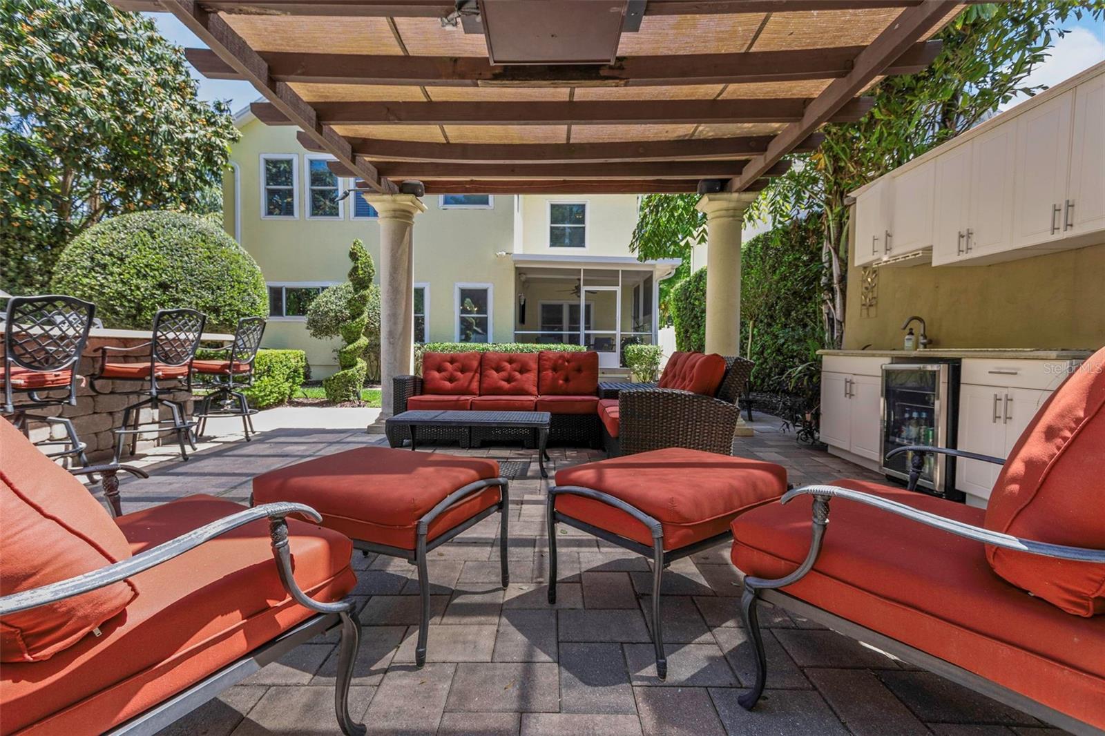 6015 S ELKINS AVE, TAMPA, FL, 33611