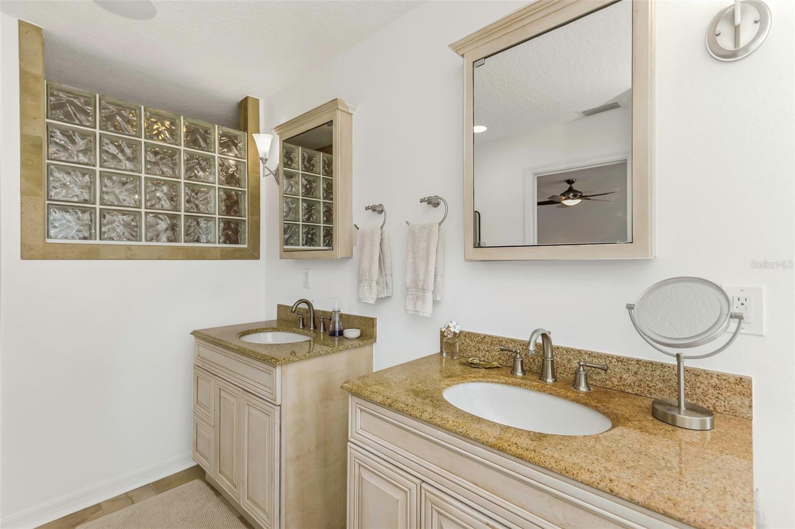 6015 S ELKINS AVE, TAMPA, FL, 33611