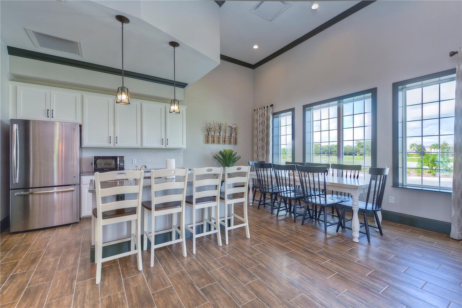 5460 WARRINGTON TOWN PATH, WESLEY CHAPEL, FL, 33545