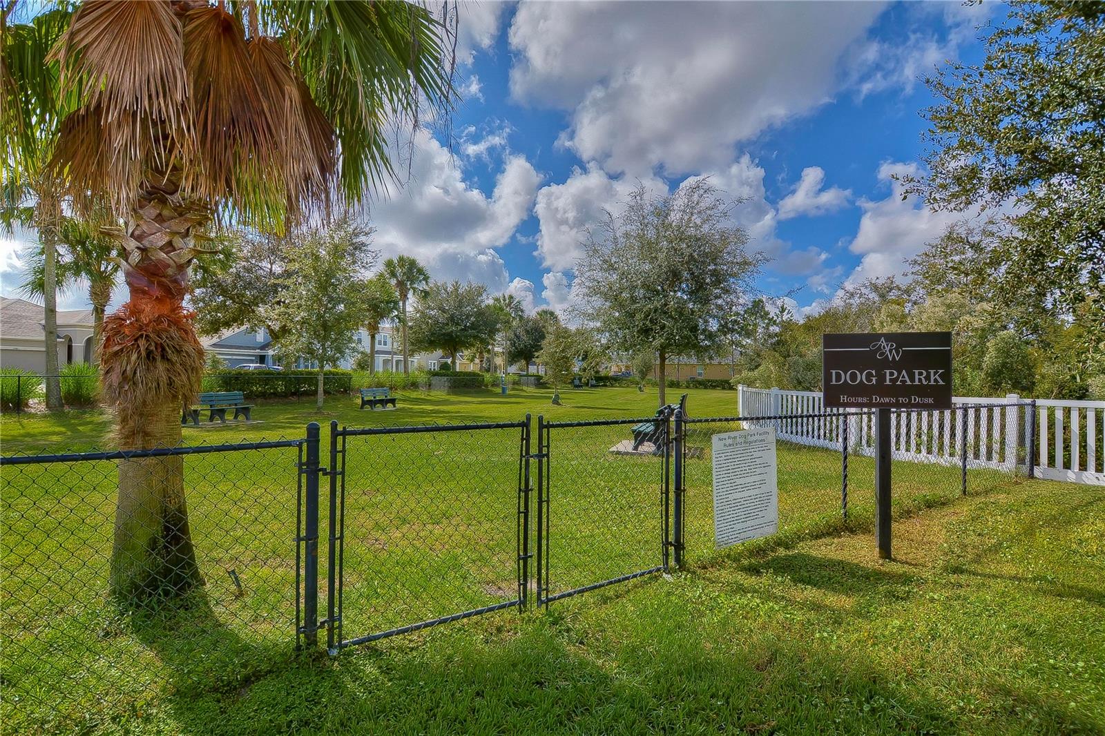 5460 WARRINGTON TOWN PATH, WESLEY CHAPEL, FL, 33545