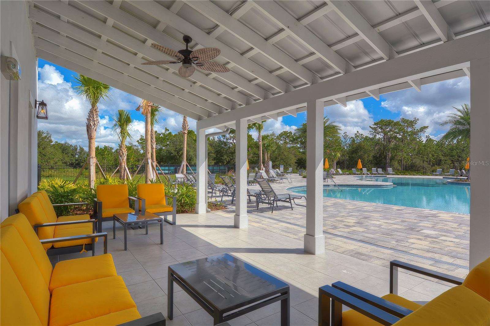 5460 WARRINGTON TOWN PATH, WESLEY CHAPEL, FL, 33545