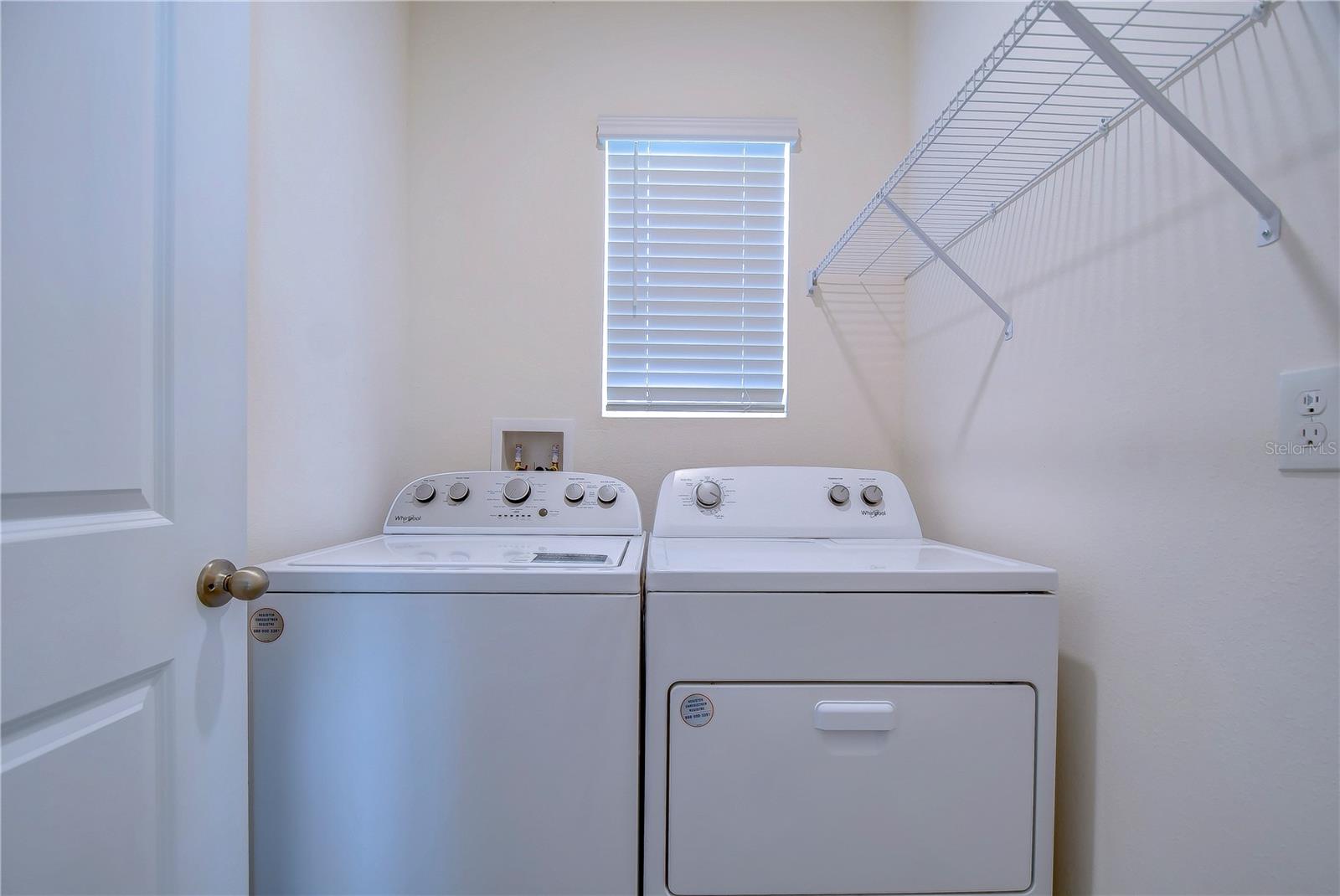 5460 WARRINGTON TOWN PATH, WESLEY CHAPEL, FL, 33545