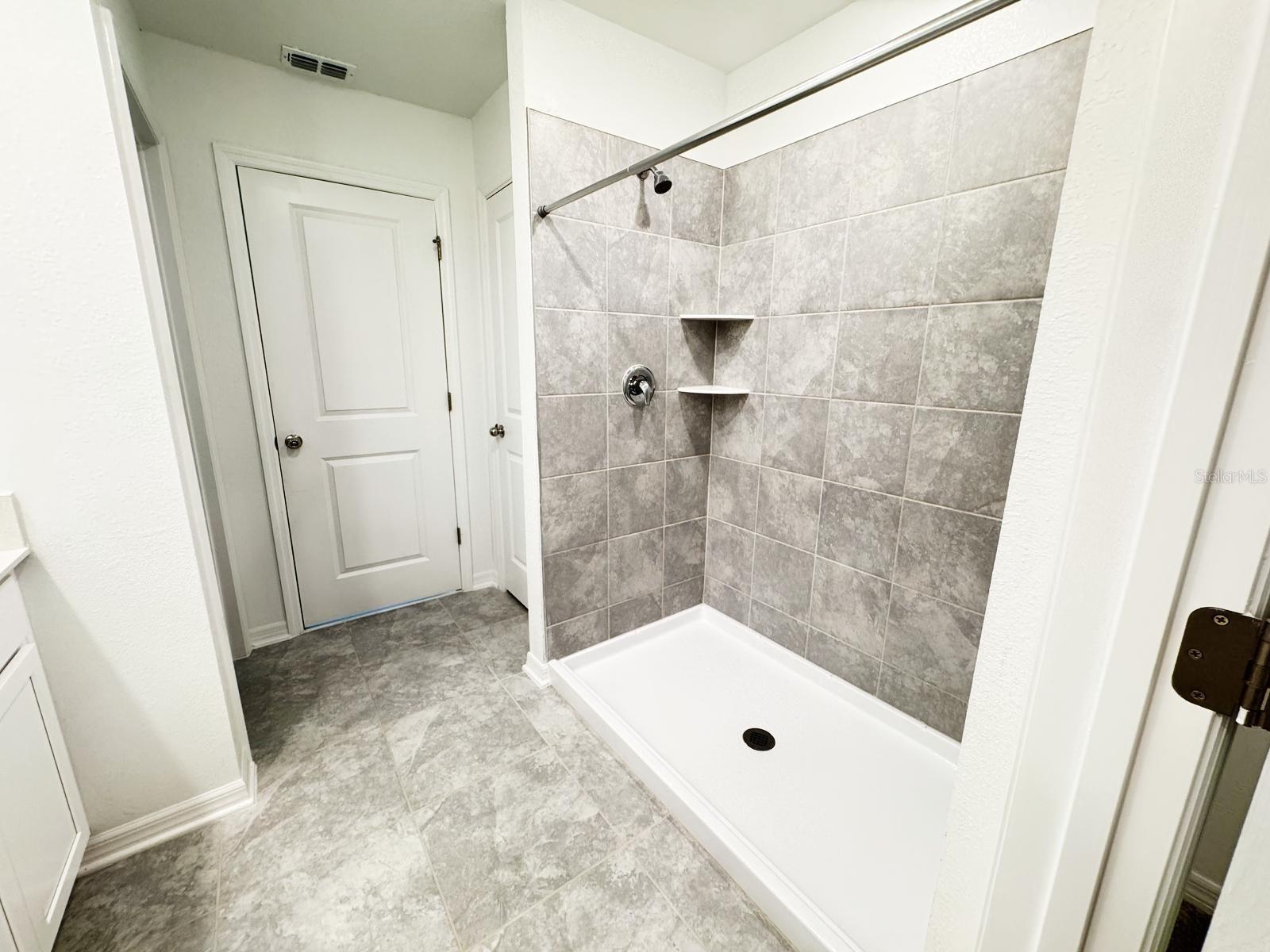 645 BELL PRAIRIE CIR, LAKE WALES, FL, 33859