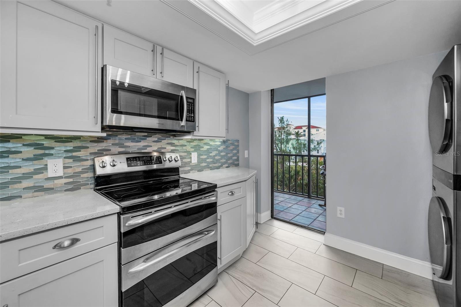 19111 VISTA BAY DR #304, INDIAN SHORES, FL, 33785