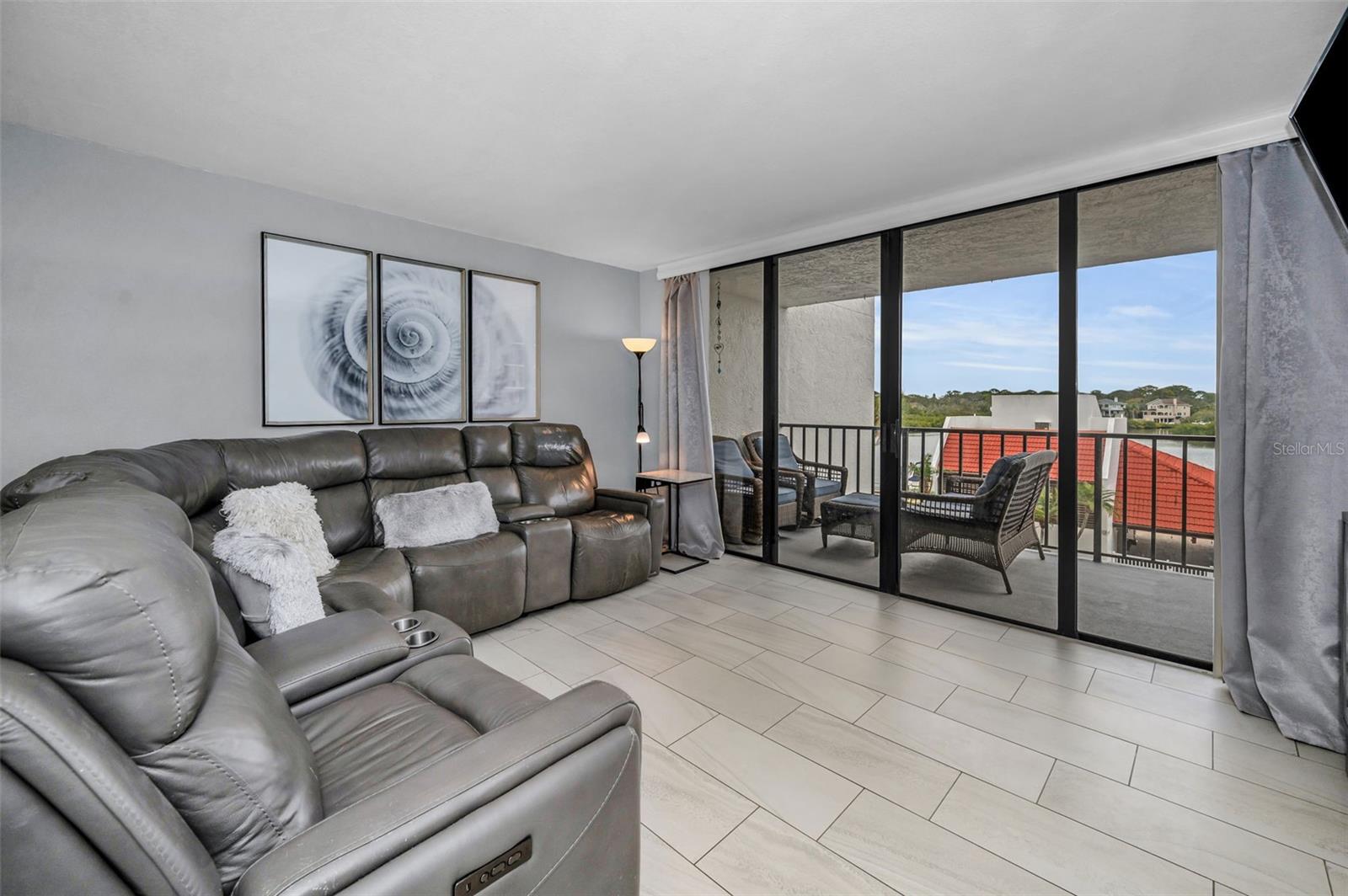 19111 VISTA BAY DR #304, INDIAN SHORES, FL, 33785