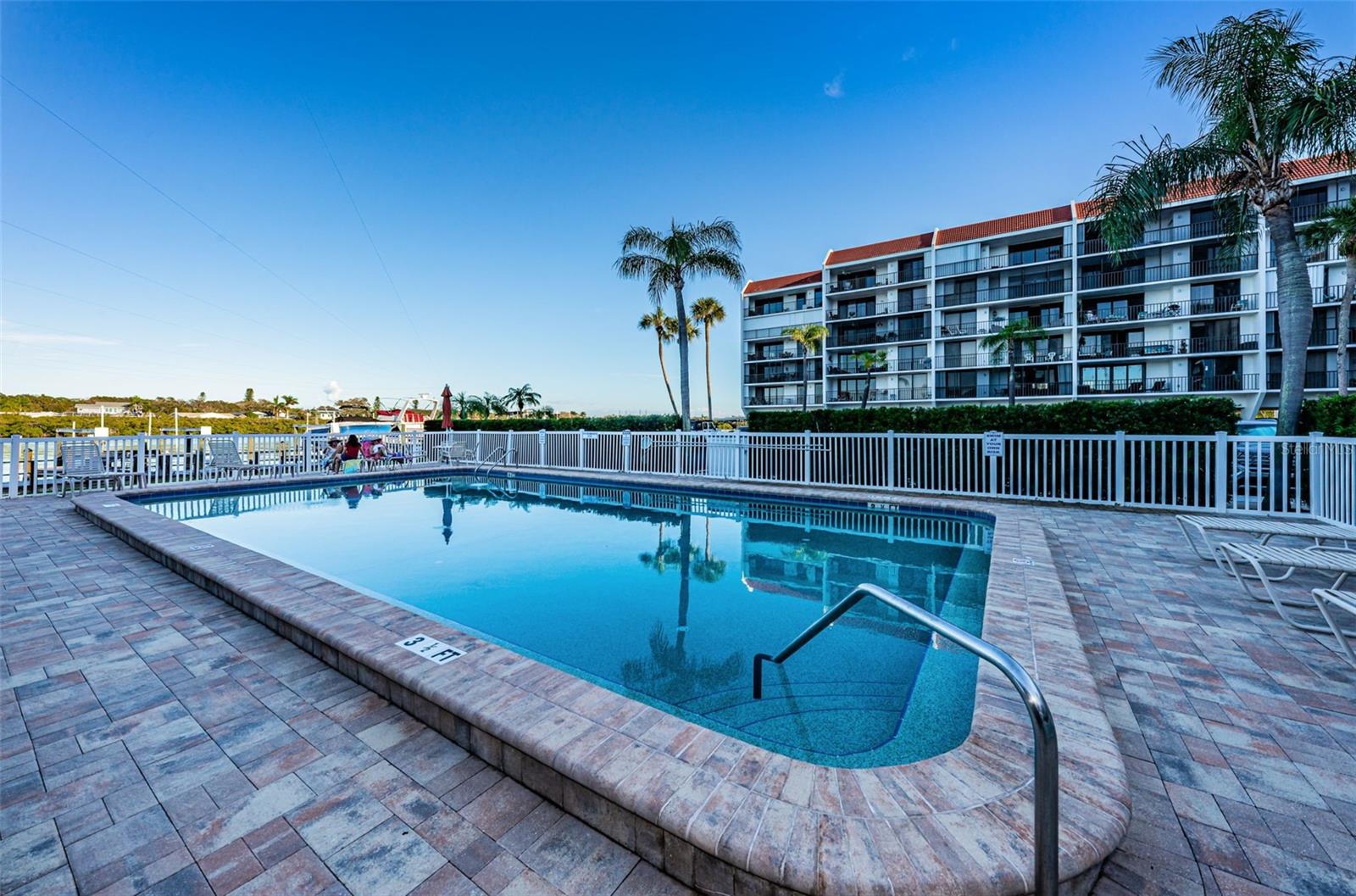 19111 VISTA BAY DR #304, INDIAN SHORES, FL, 33785