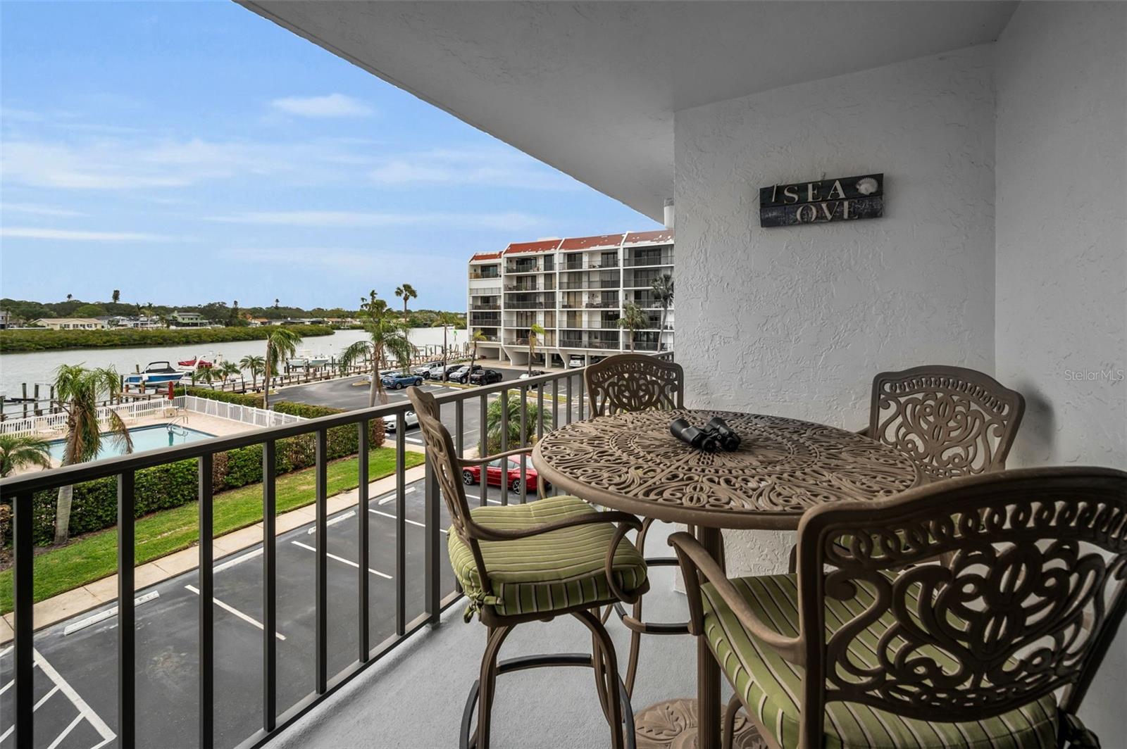 19111 VISTA BAY DR #304, INDIAN SHORES, FL, 33785