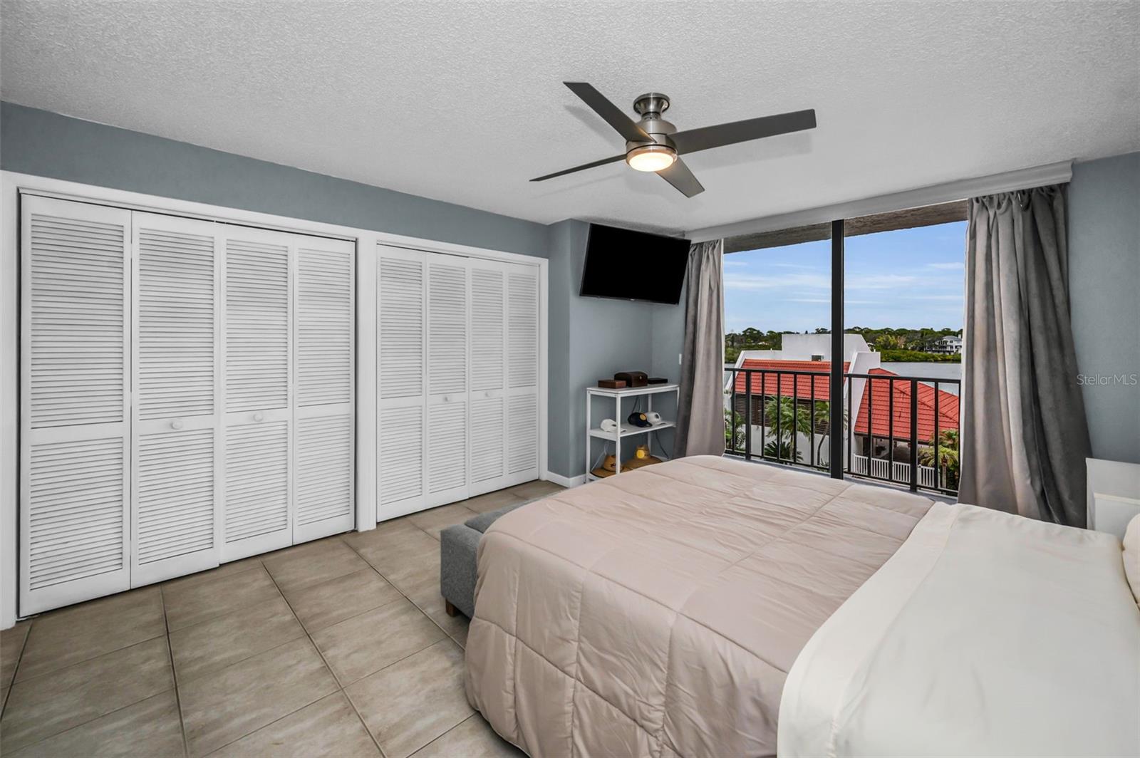 19111 VISTA BAY DR #304, INDIAN SHORES, FL, 33785