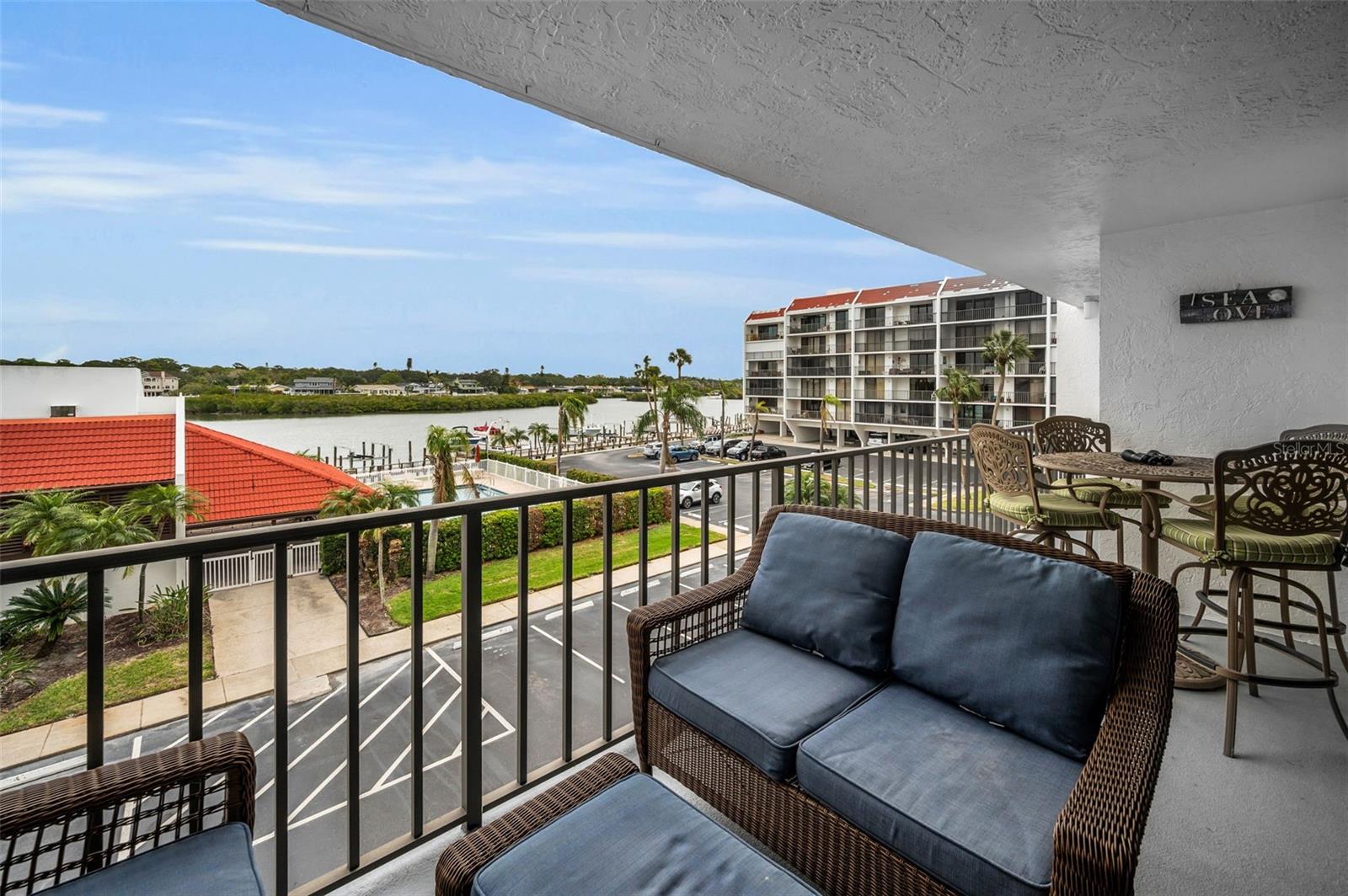 19111 VISTA BAY DR #304, INDIAN SHORES, FL, 33785