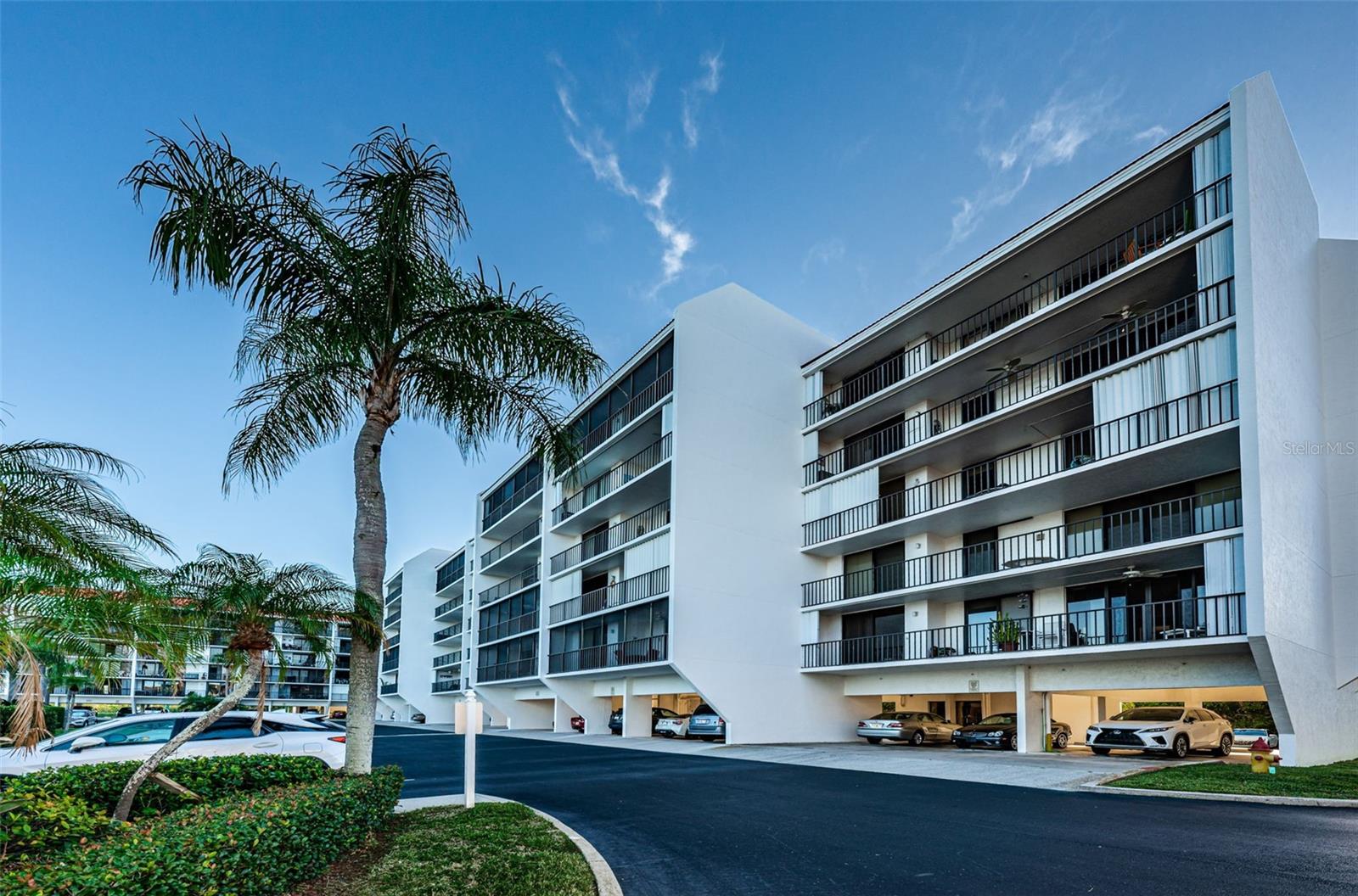 19111 VISTA BAY DR #304, INDIAN SHORES, FL, 33785