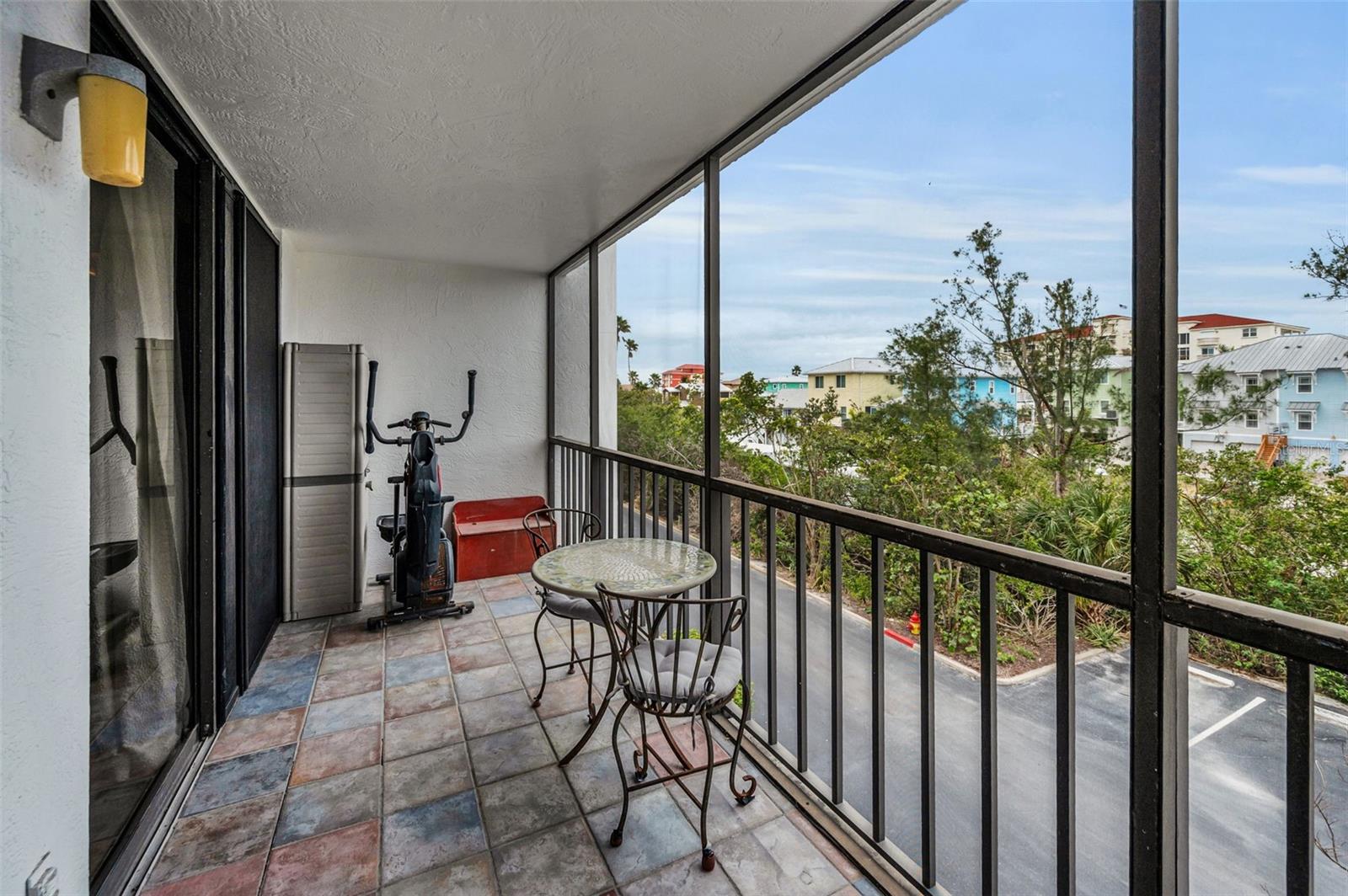 19111 VISTA BAY DR #304, INDIAN SHORES, FL, 33785