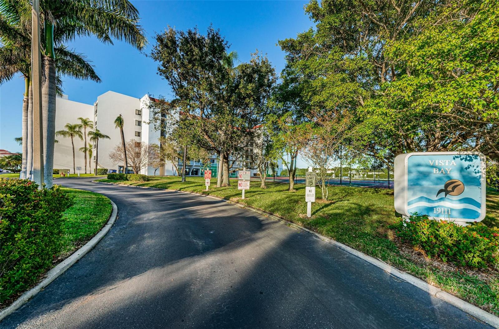 19111 VISTA BAY DR #304, INDIAN SHORES, FL, 33785