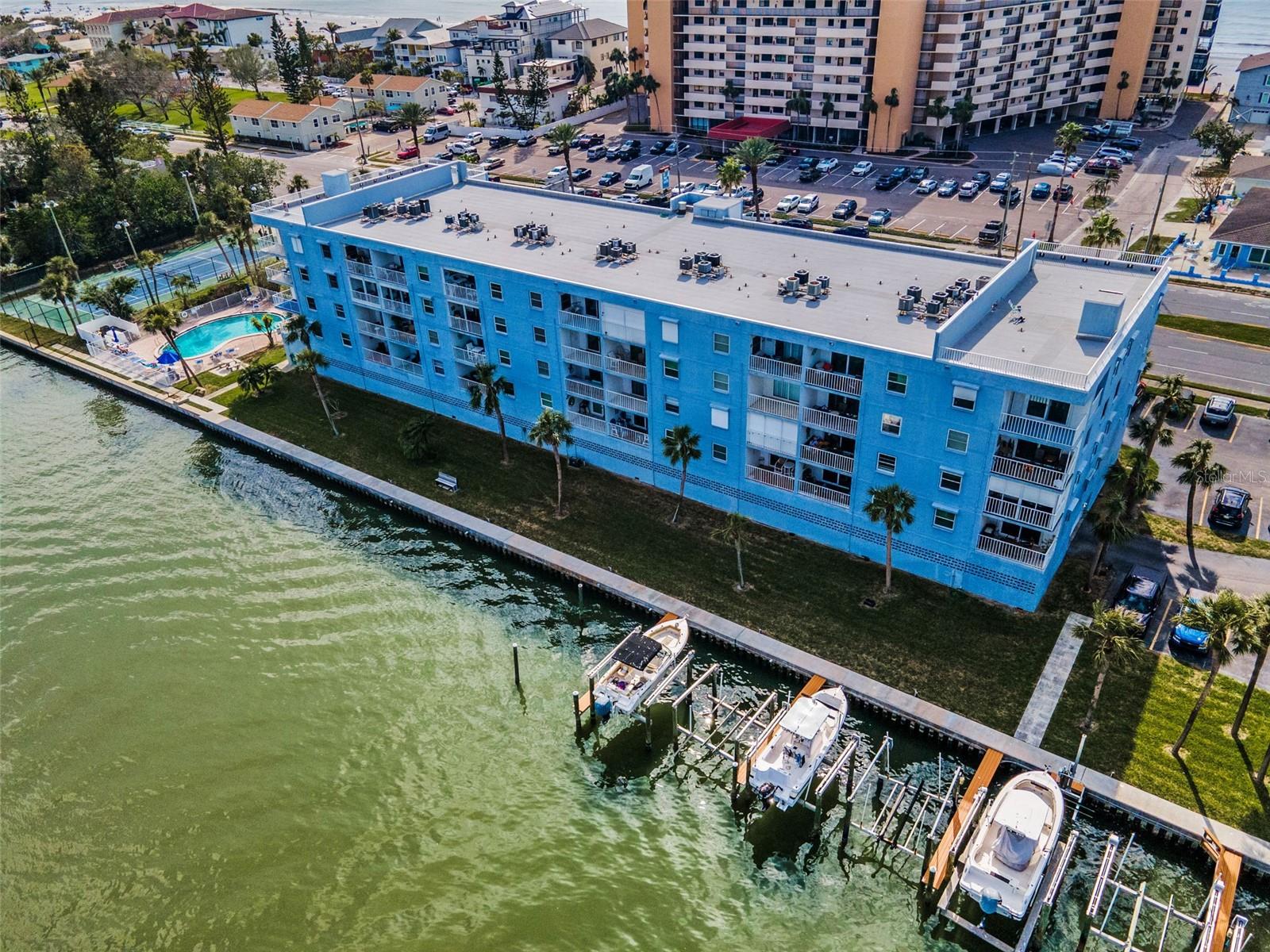 18325 GULF BLVD #509, REDINGTON SHORES, FL, 33708