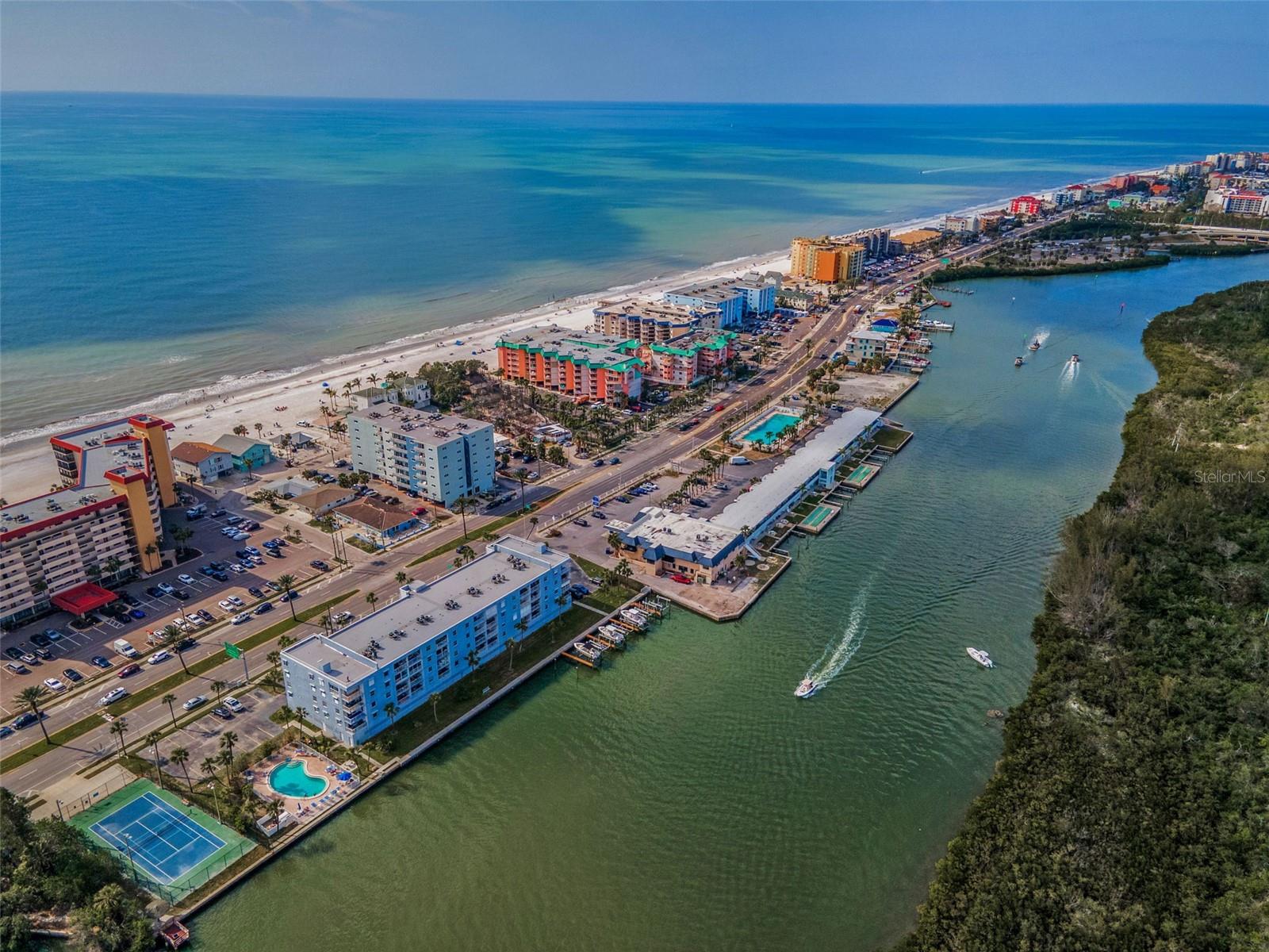 18325 GULF BLVD #509, REDINGTON SHORES, FL, 33708