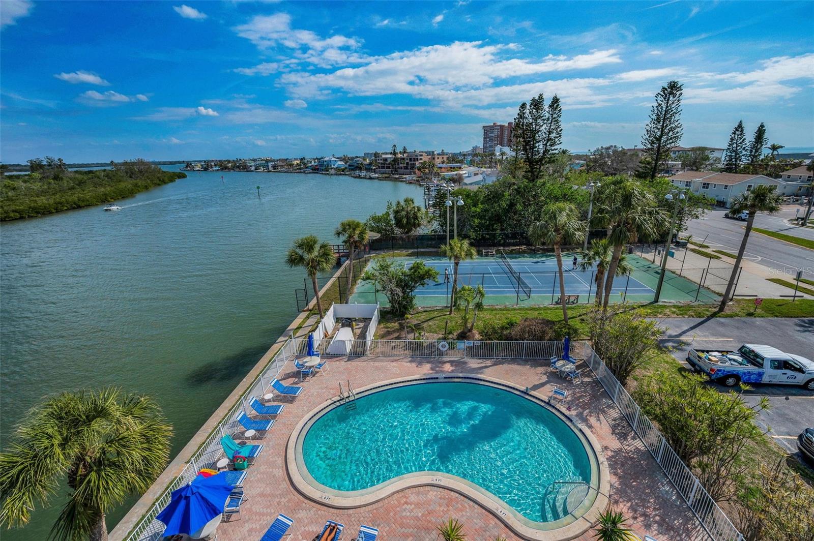 18325 GULF BLVD #509, REDINGTON SHORES, FL, 33708