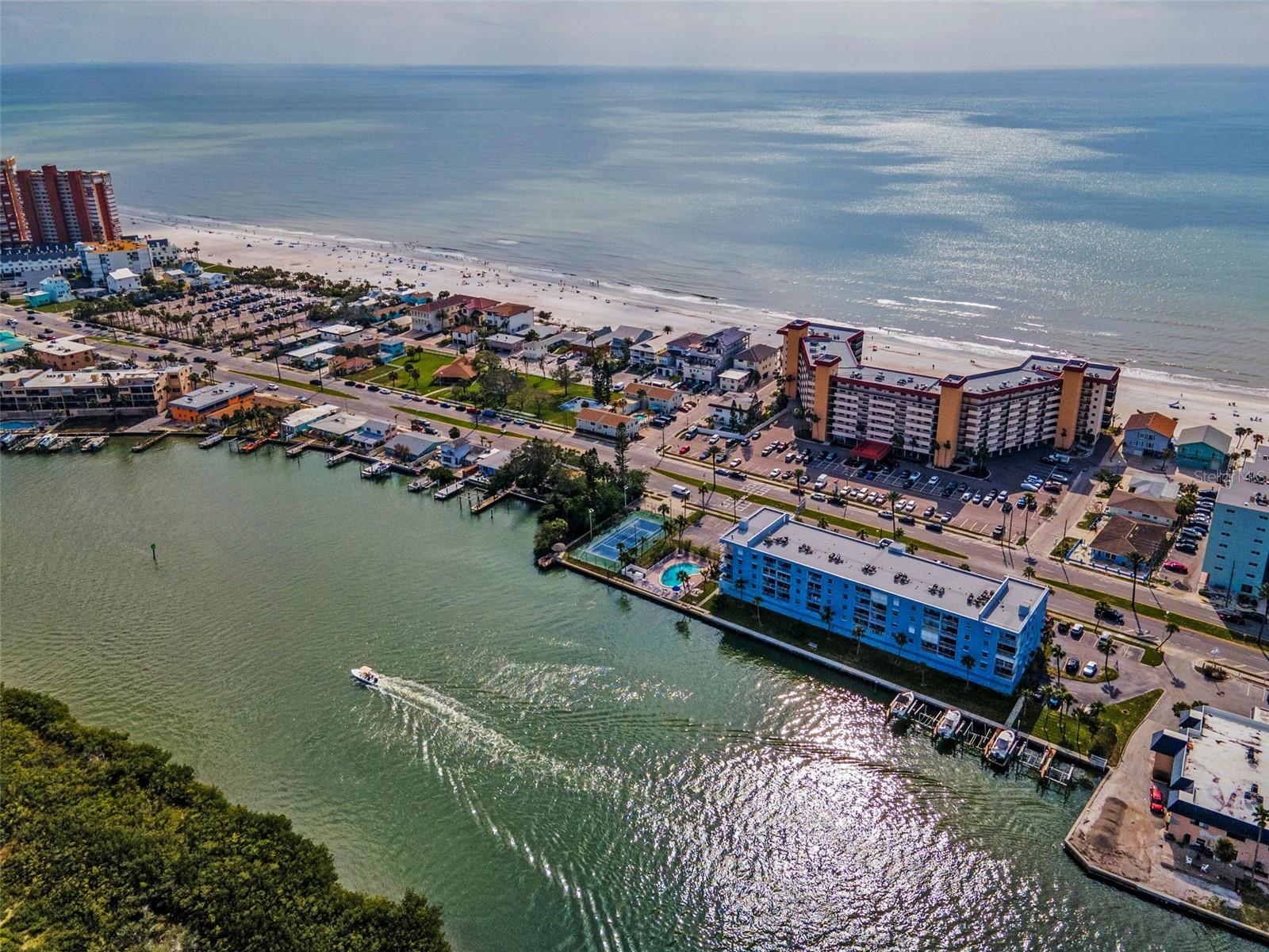 18325 GULF BLVD #509, REDINGTON SHORES, FL, 33708