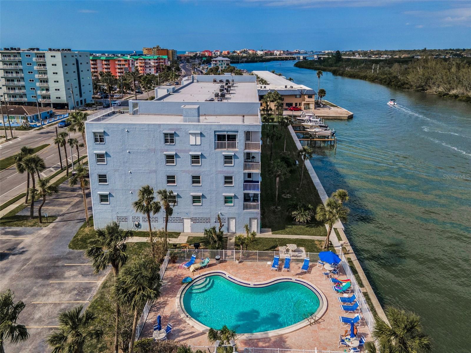 18325 GULF BLVD #509, REDINGTON SHORES, FL, 33708