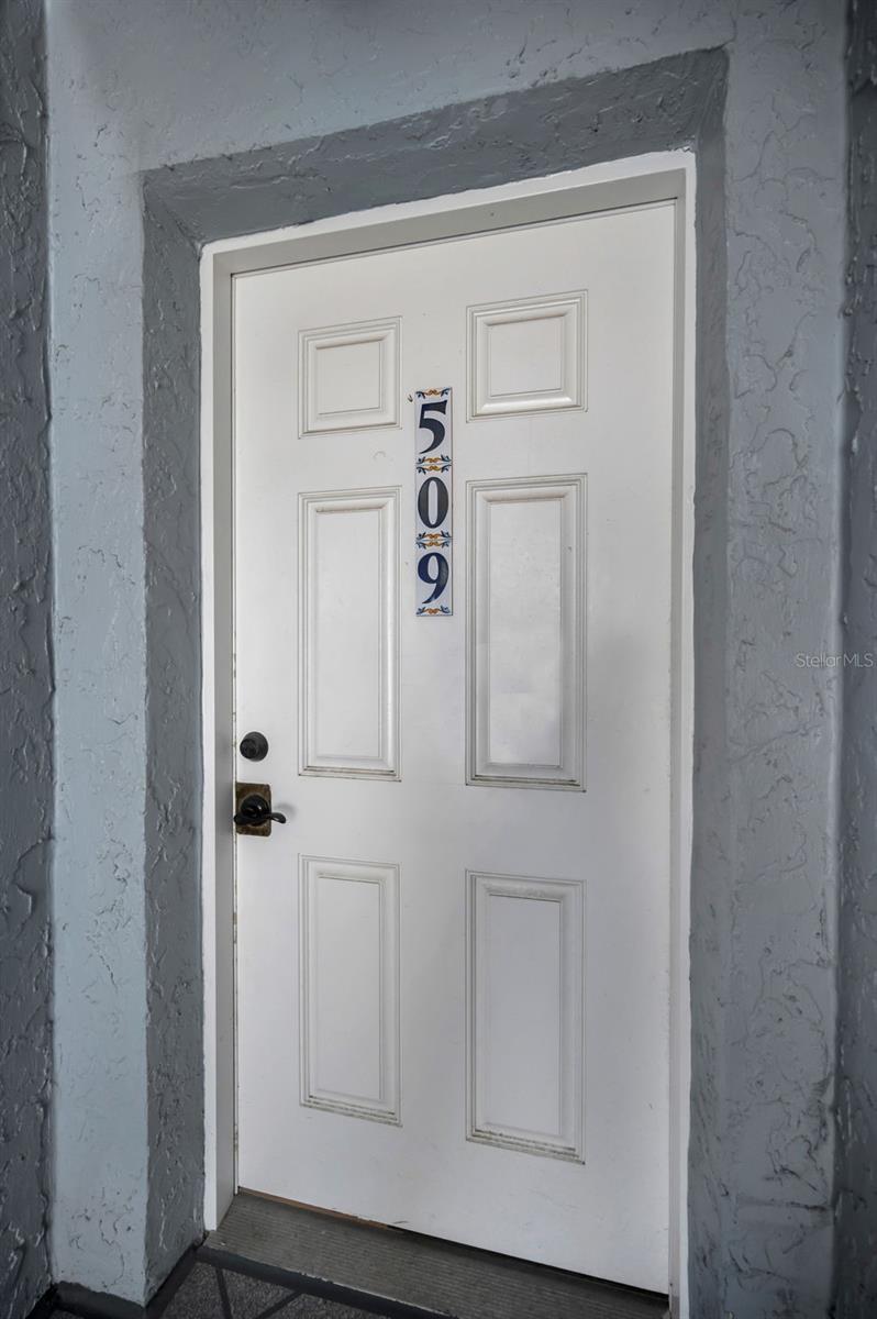 18325 GULF BLVD #509, REDINGTON SHORES, FL, 33708