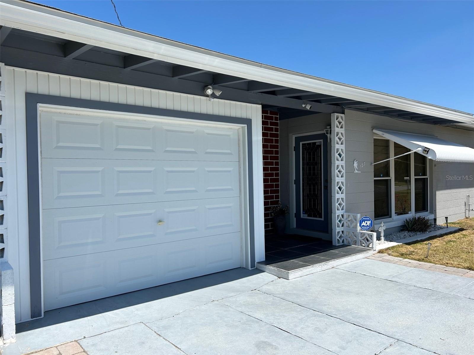 123 POINSETTIA CIR NE, PORT CHARLOTTE, FL, 33952