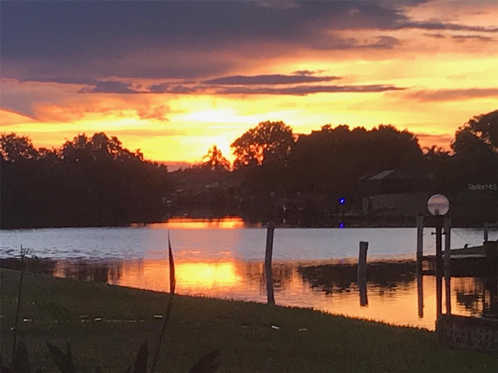 123 POINSETTIA CIR NE, PORT CHARLOTTE, FL, 33952