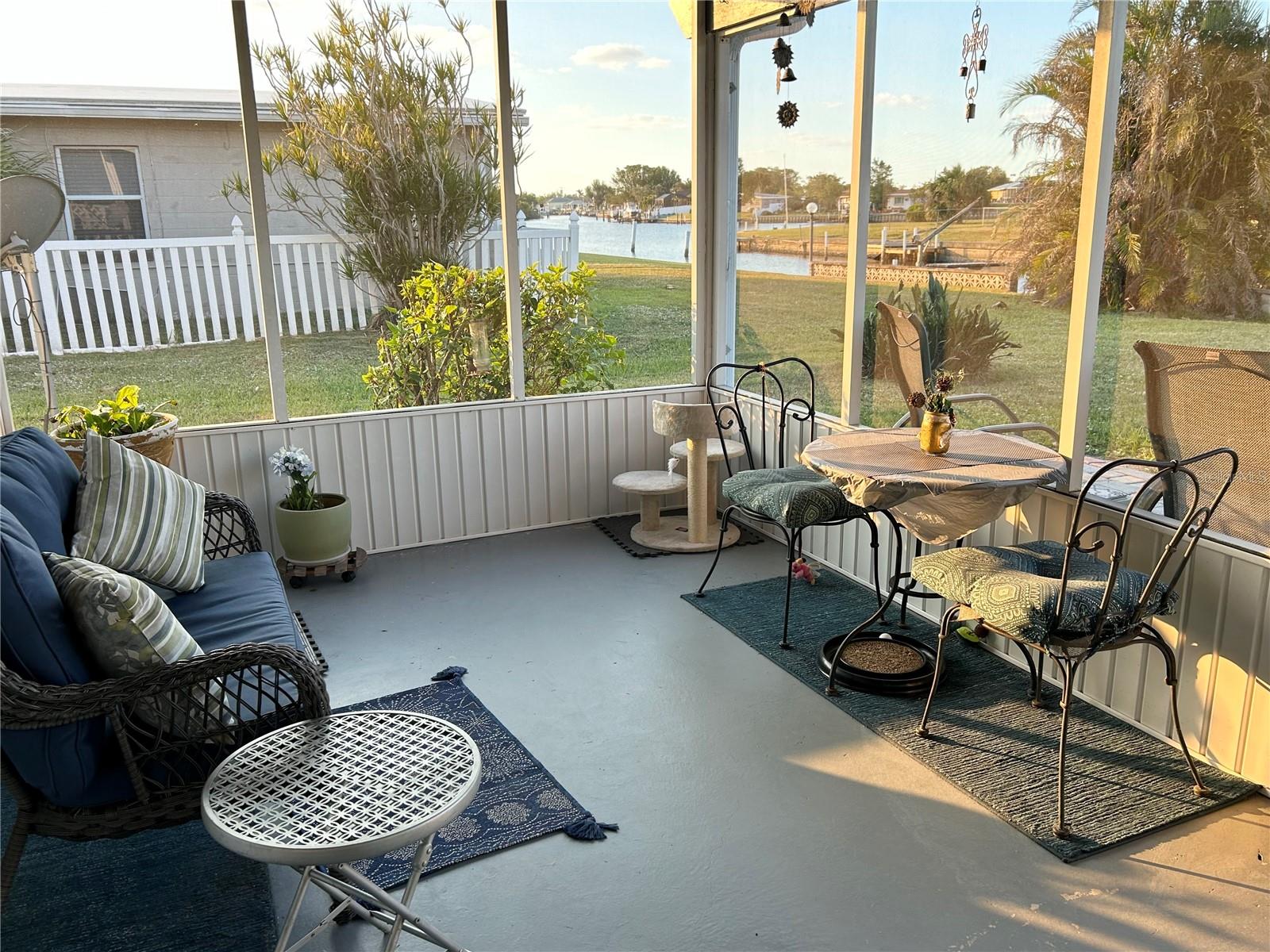 123 POINSETTIA CIR NE, PORT CHARLOTTE, FL, 33952