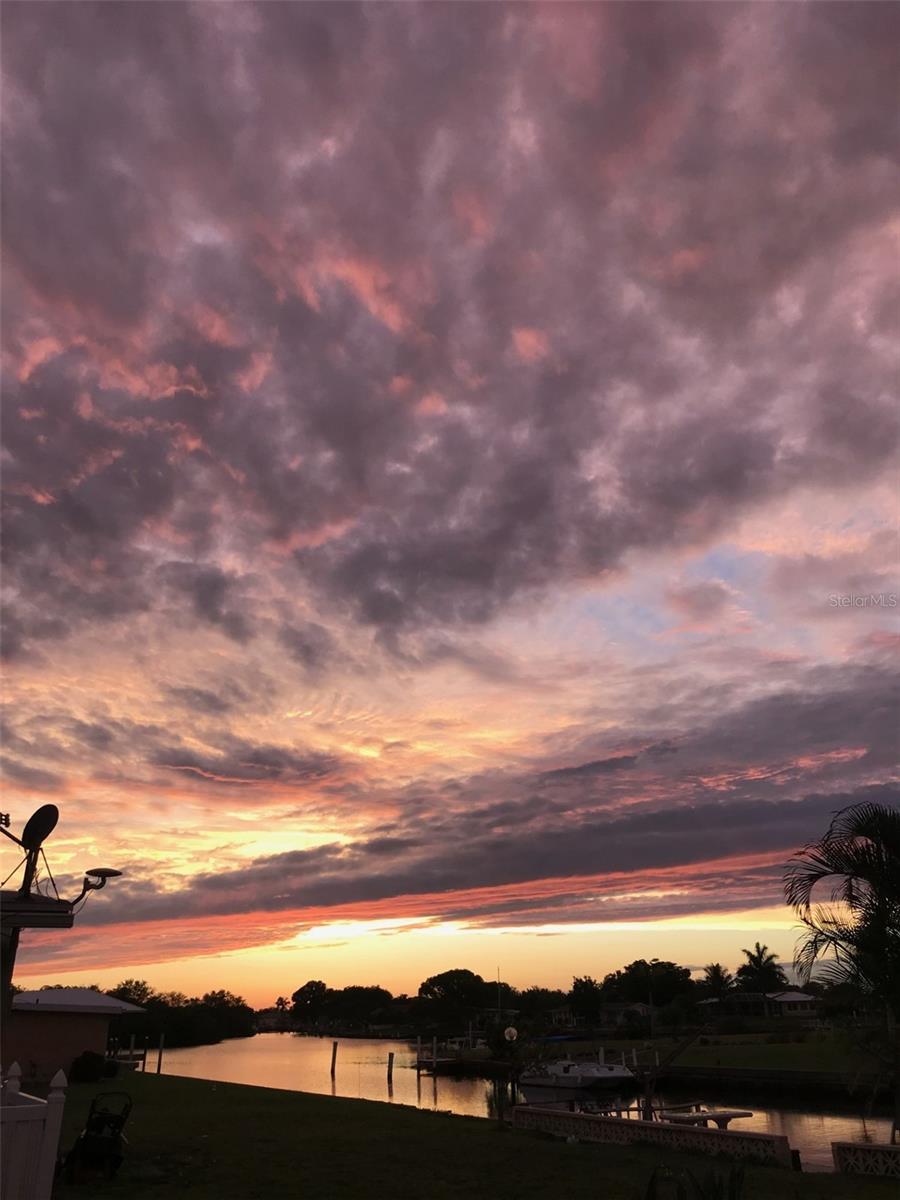 123 POINSETTIA CIR NE, PORT CHARLOTTE, FL, 33952