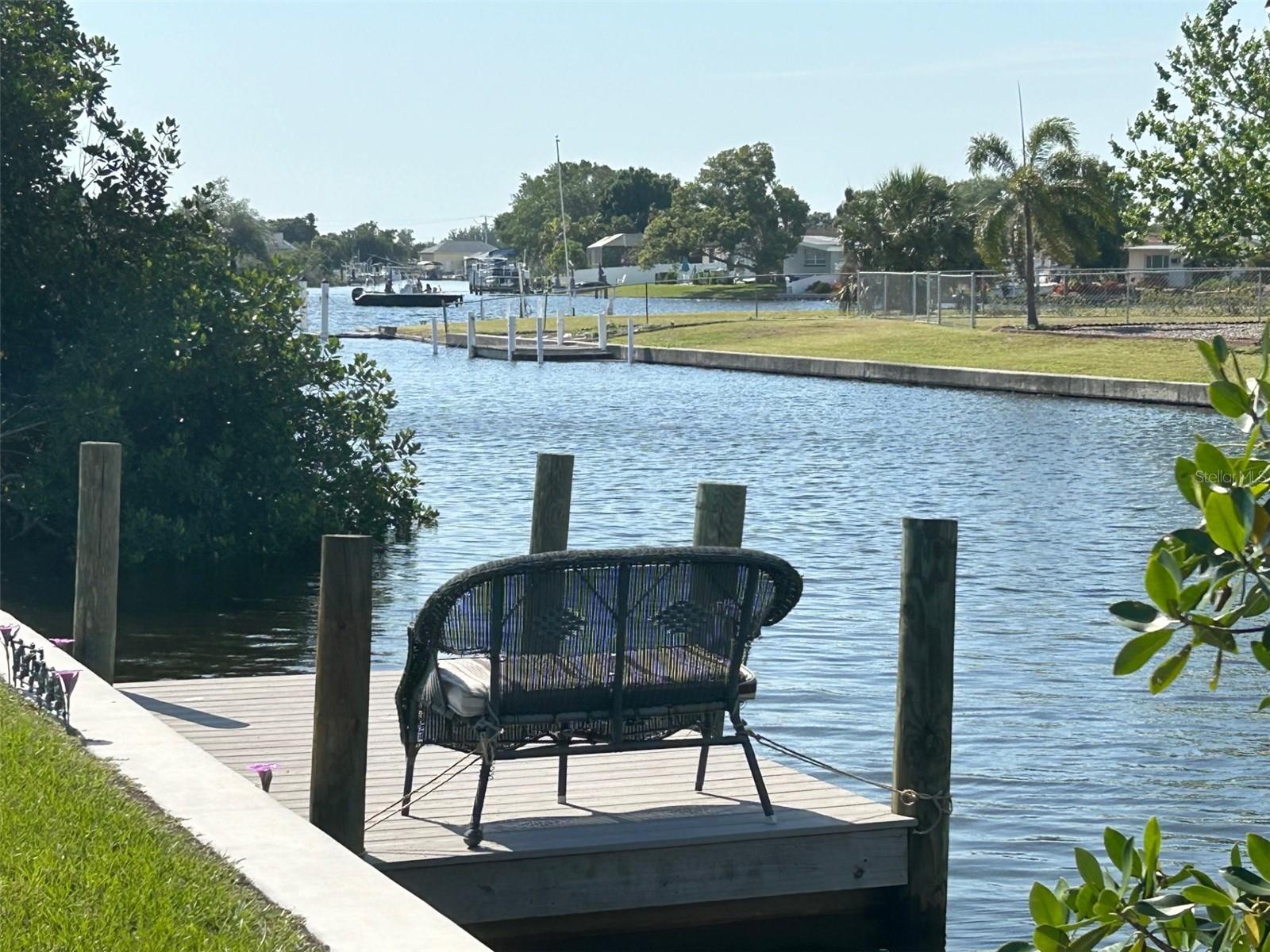 123 POINSETTIA CIR NE, PORT CHARLOTTE, FL, 33952