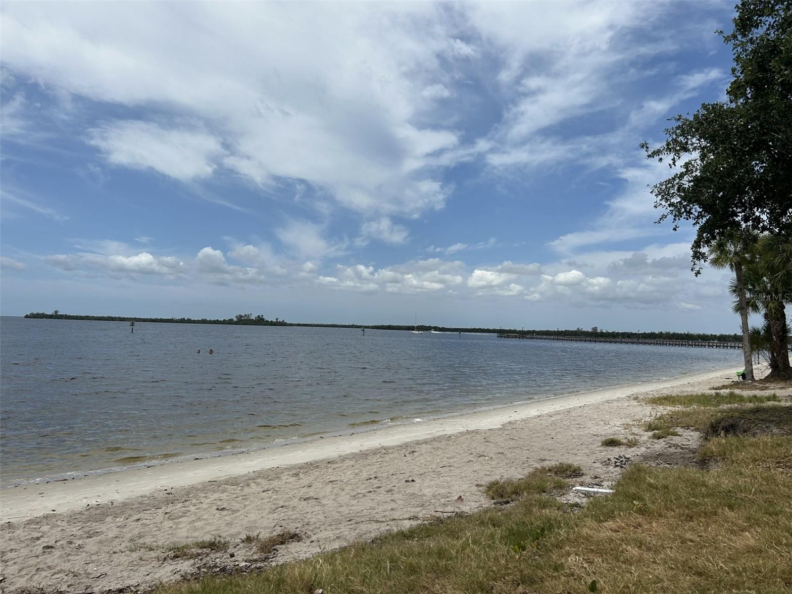 123 POINSETTIA CIR NE, PORT CHARLOTTE, FL, 33952