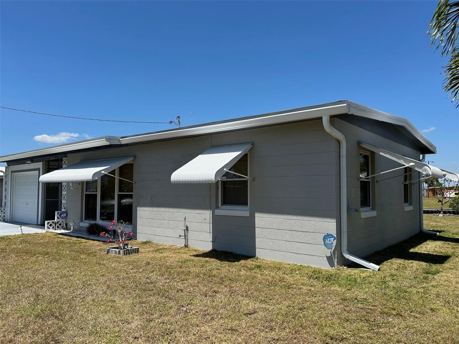 123 POINSETTIA CIR NE, PORT CHARLOTTE, FL, 33952