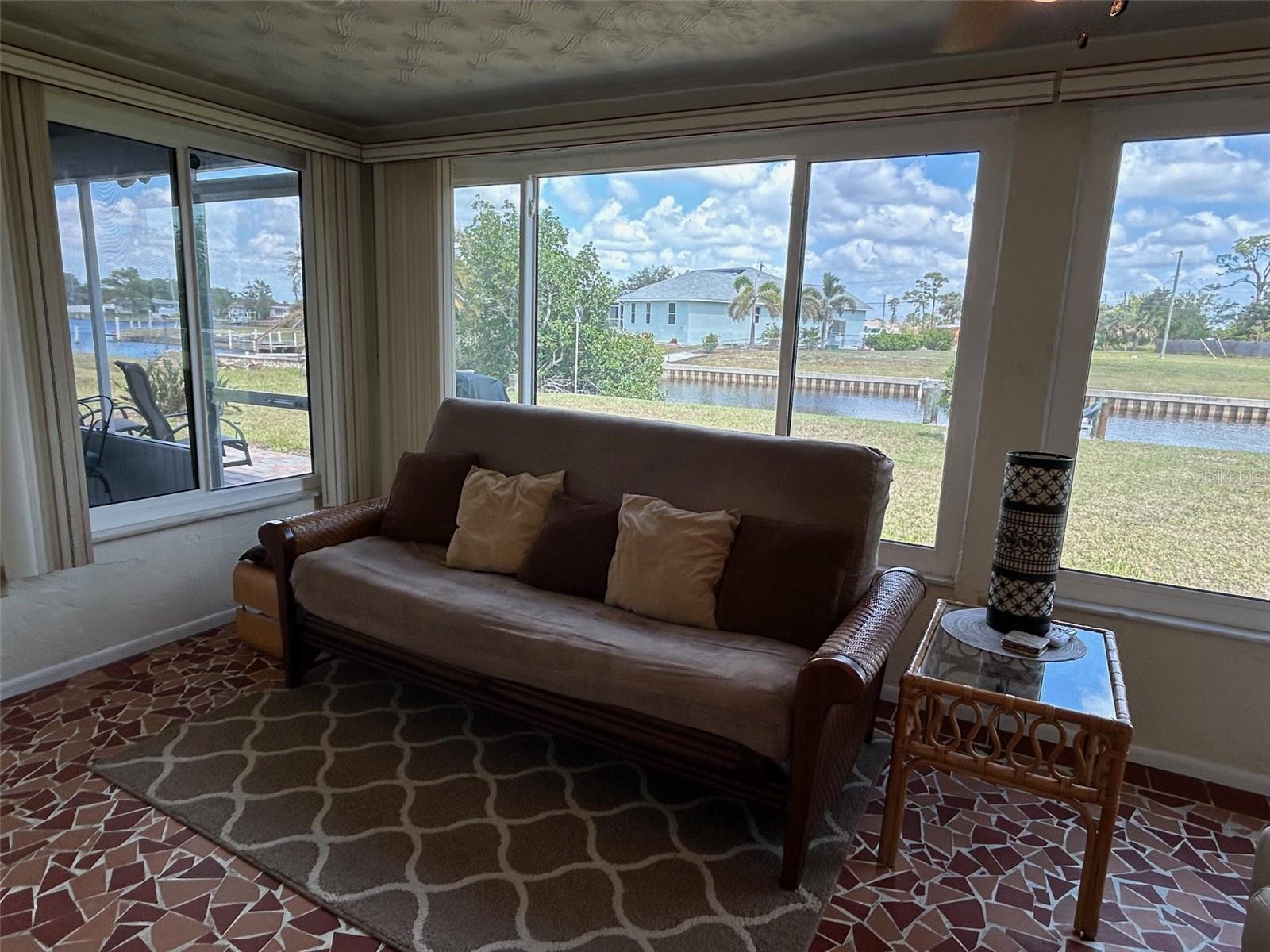 123 POINSETTIA CIR NE, PORT CHARLOTTE, FL, 33952