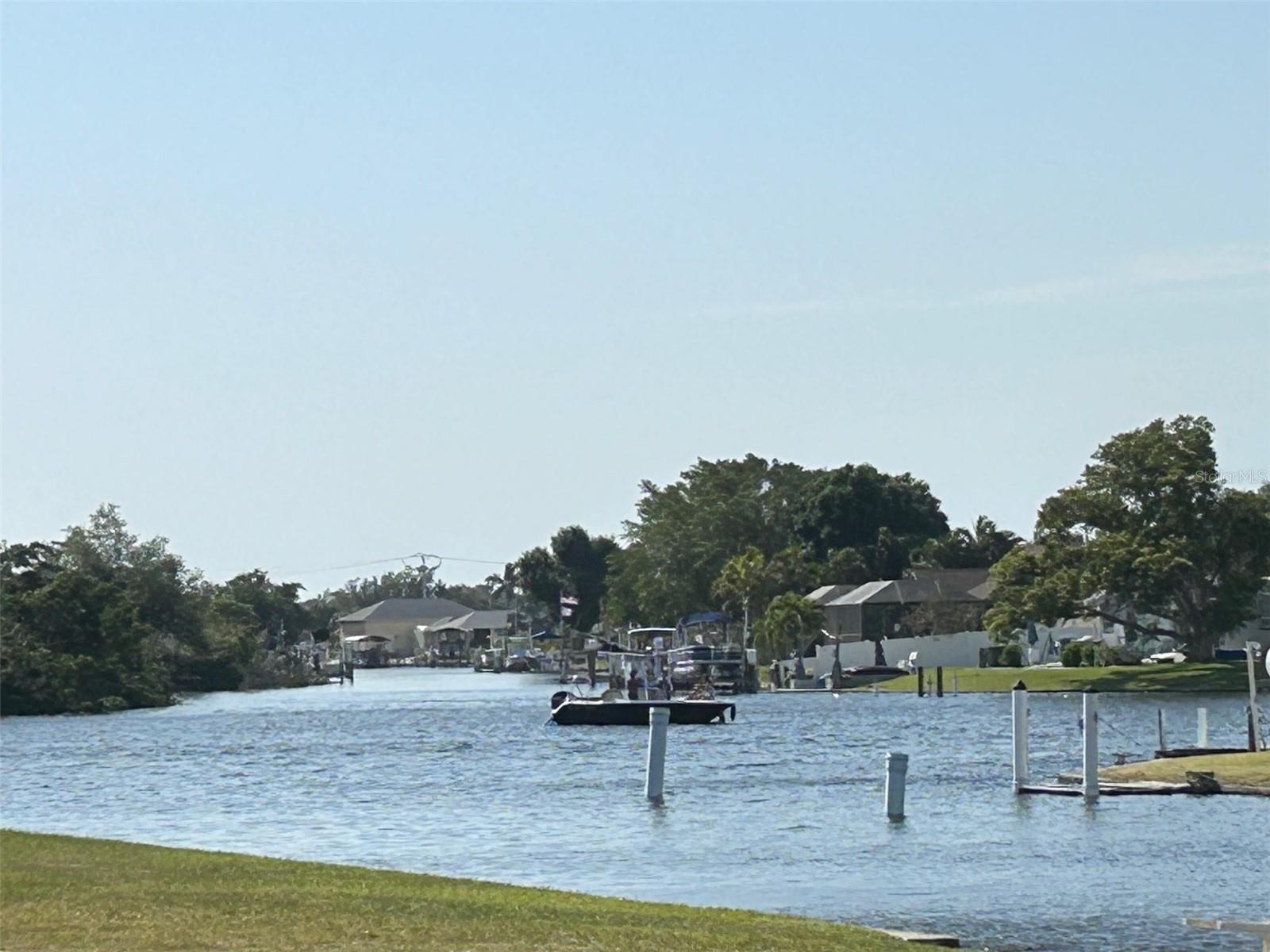 123 POINSETTIA CIR NE, PORT CHARLOTTE, FL, 33952