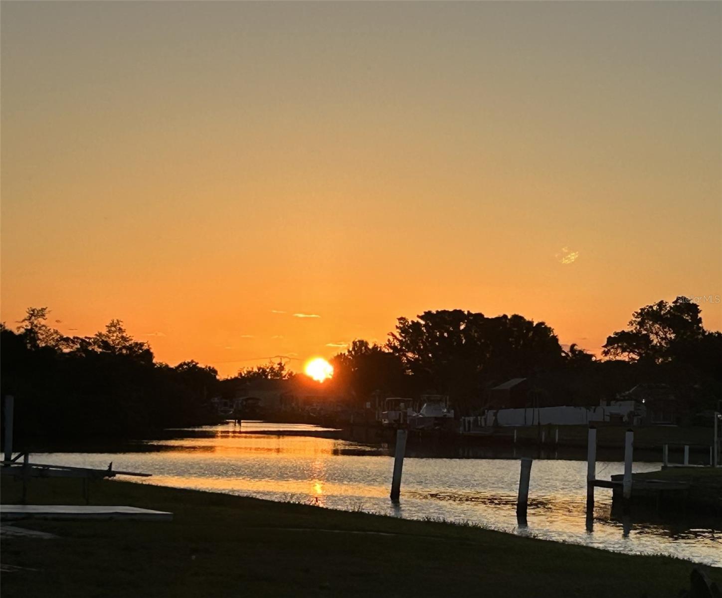 123 POINSETTIA CIR NE, PORT CHARLOTTE, FL, 33952