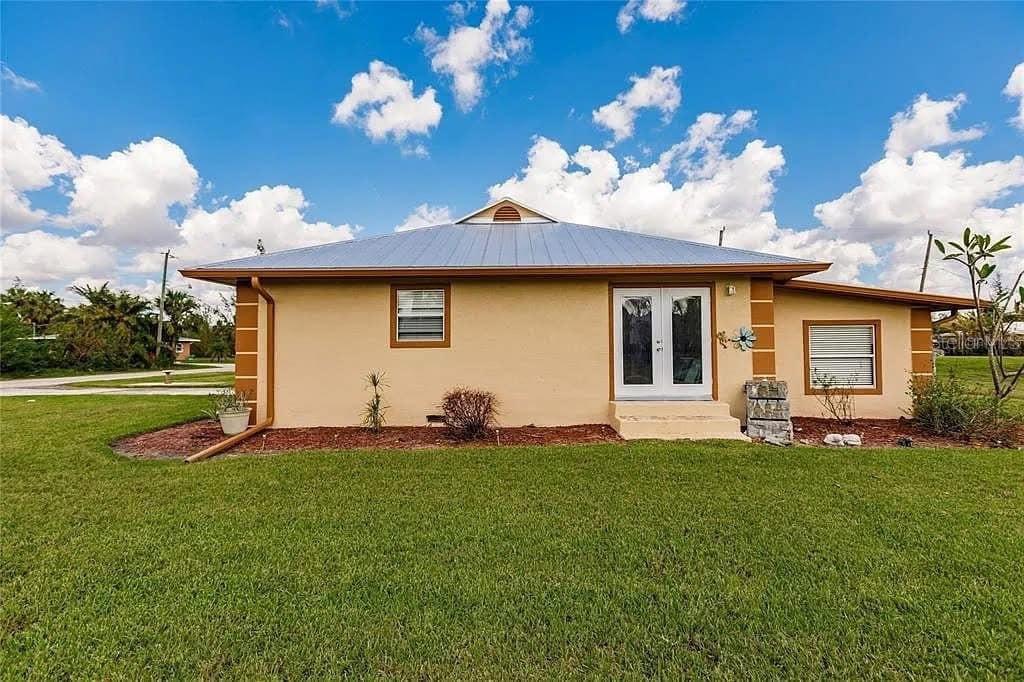 3400 DAWSON LN, PUNTA GORDA, FL, 33950