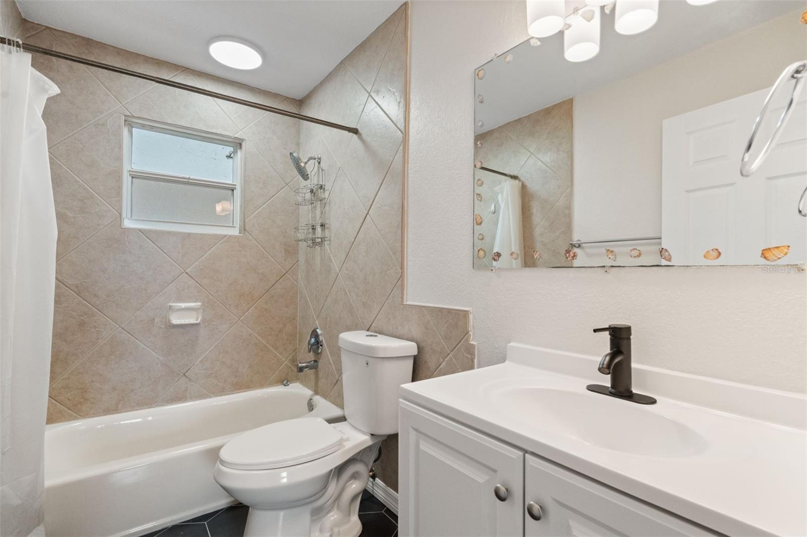3400 DAWSON LN, PUNTA GORDA, FL, 33950