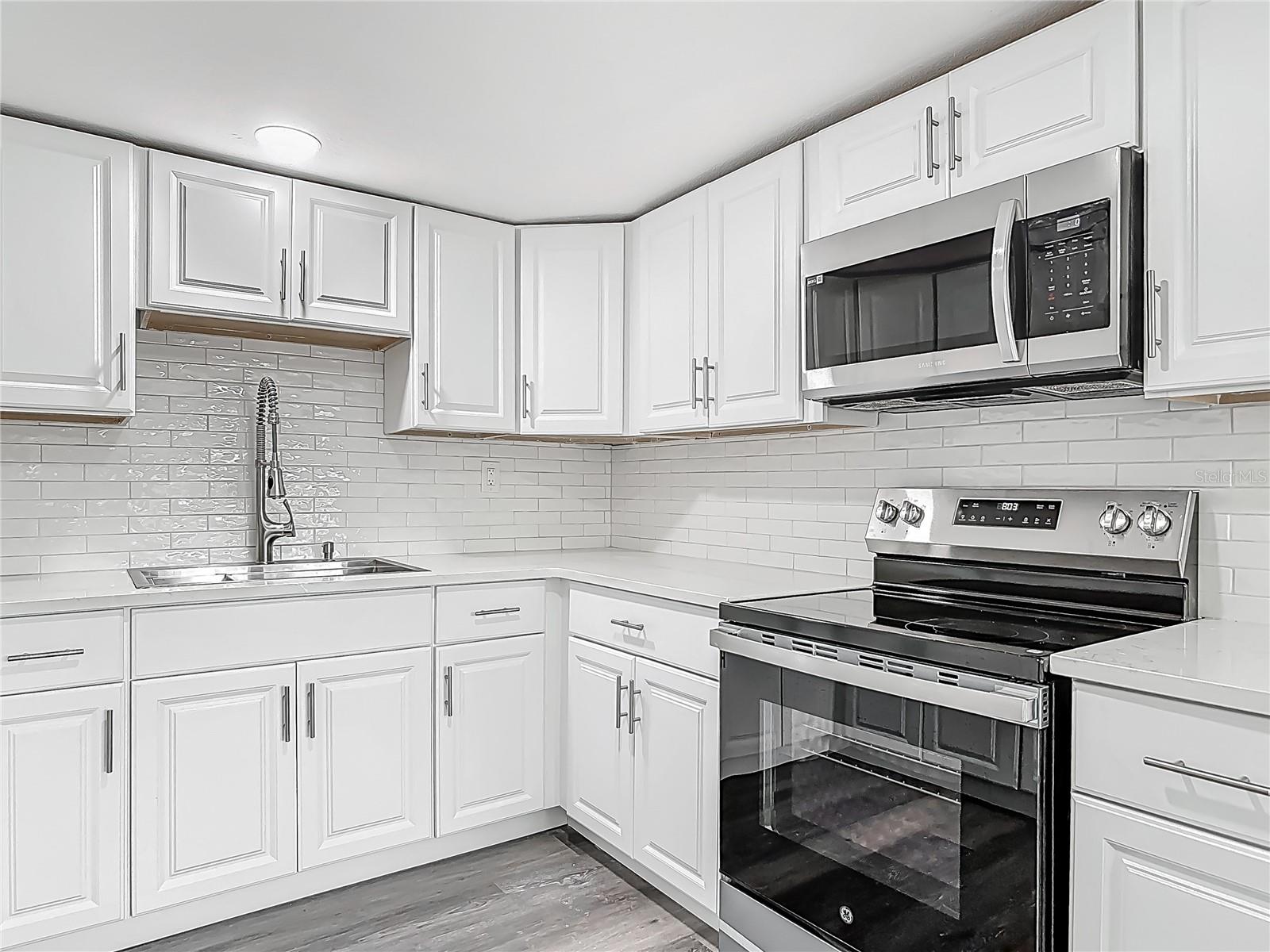 102 JUDGES LN, PORT ORANGE, FL, 32129