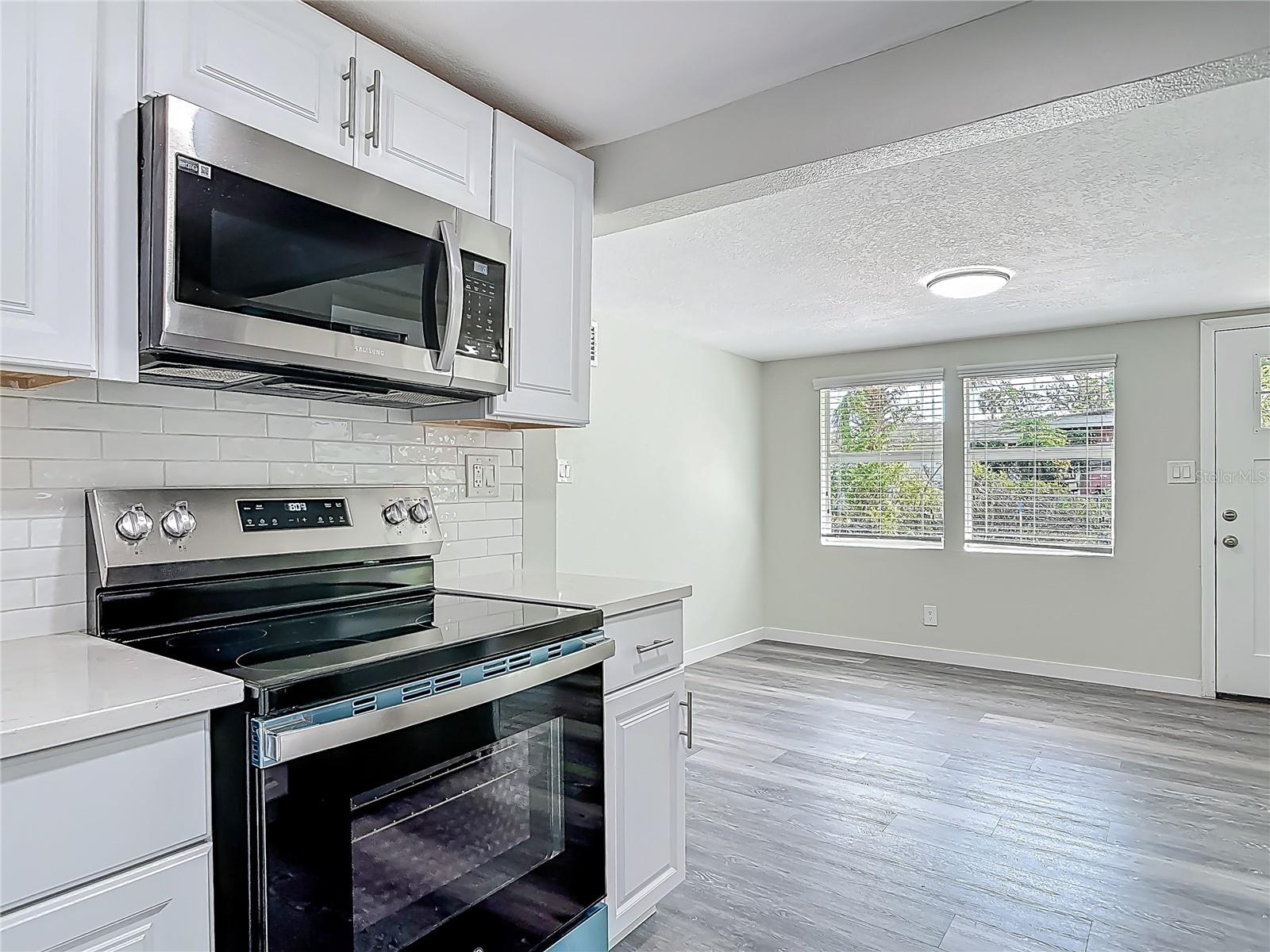 102 JUDGES LN, PORT ORANGE, FL, 32129