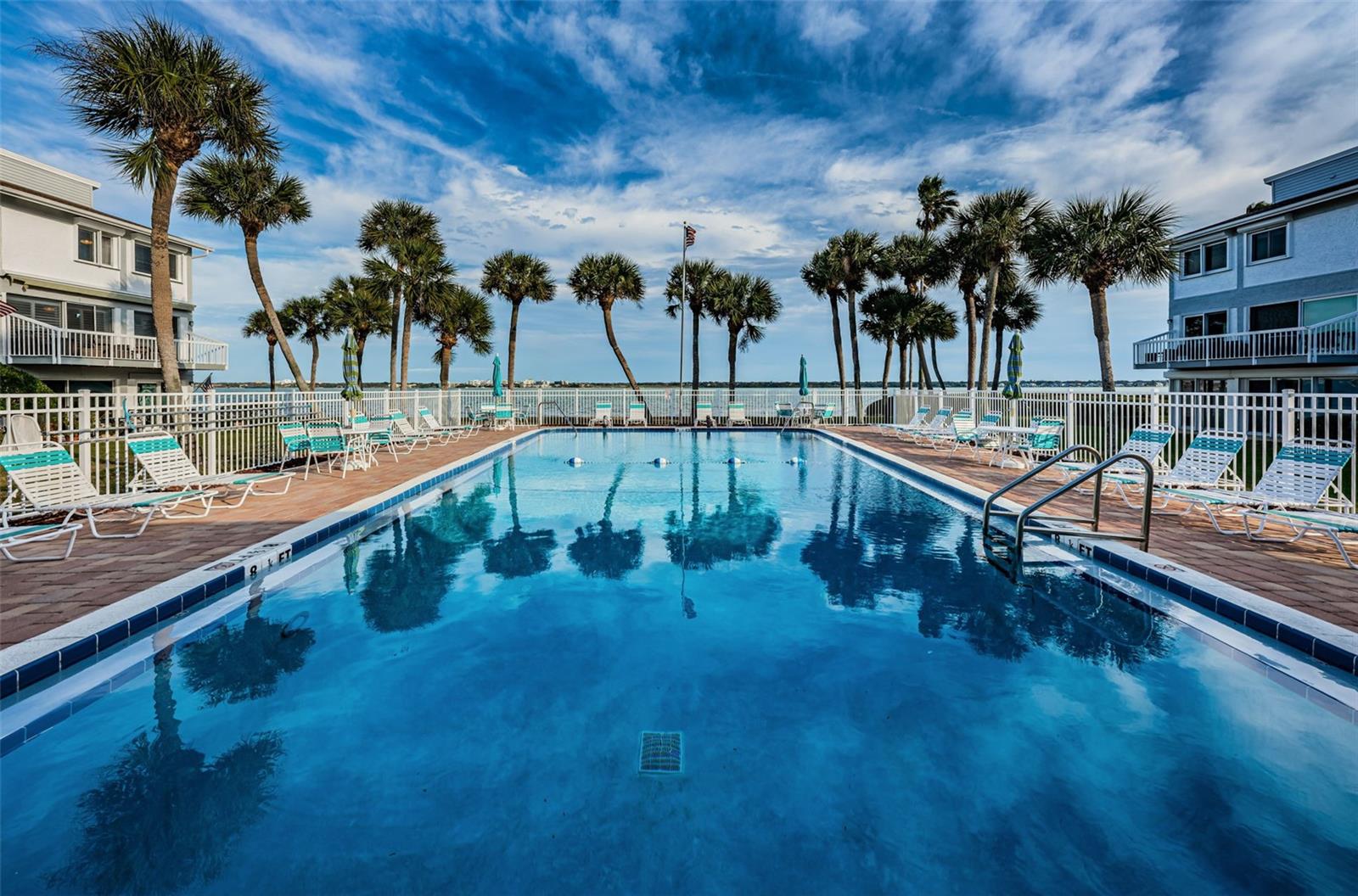 1451 GULF BLVD #207, CLEARWATER BEACH, FL, 33767