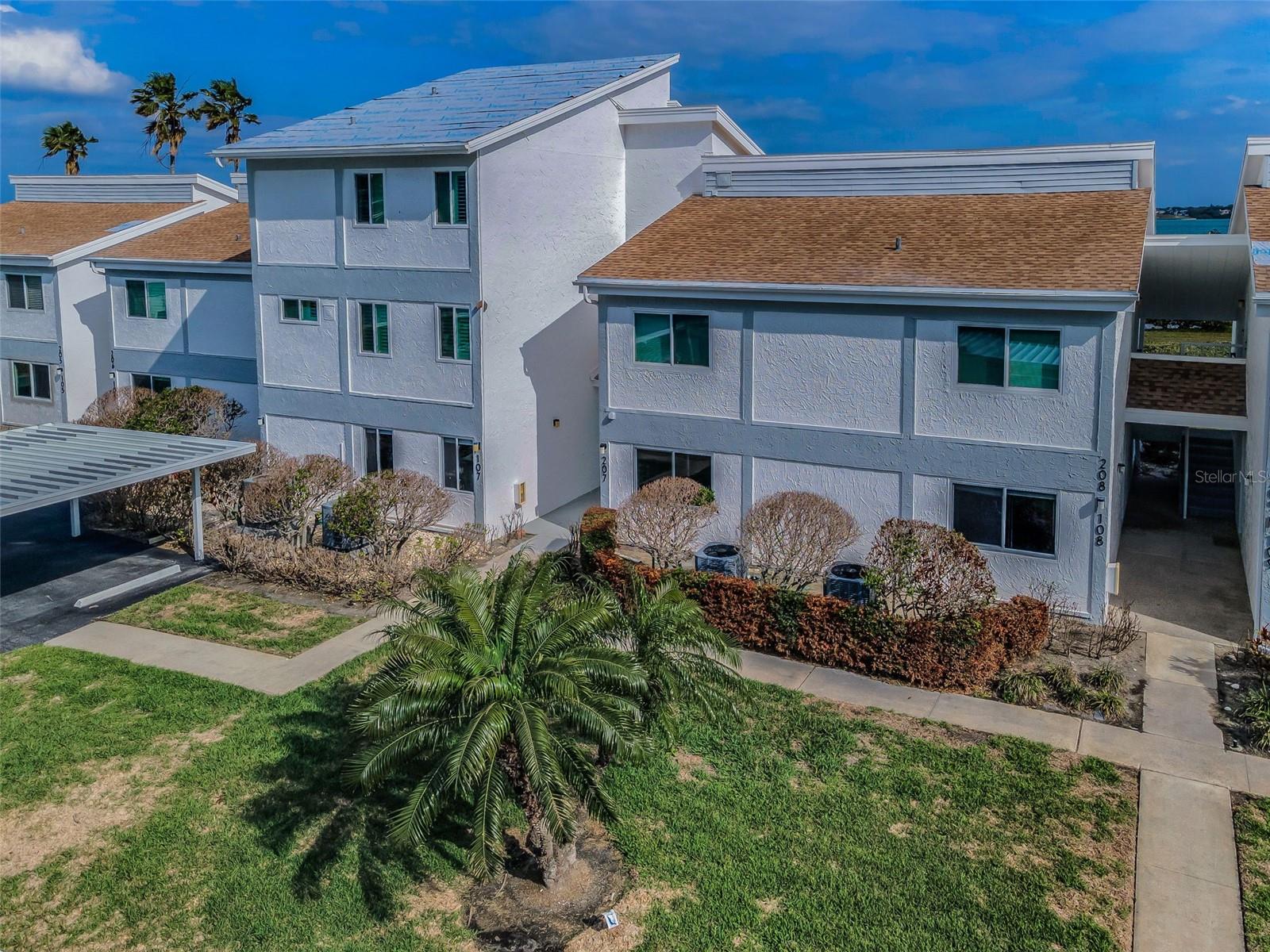 1451 GULF BLVD #207, CLEARWATER BEACH, FL, 33767