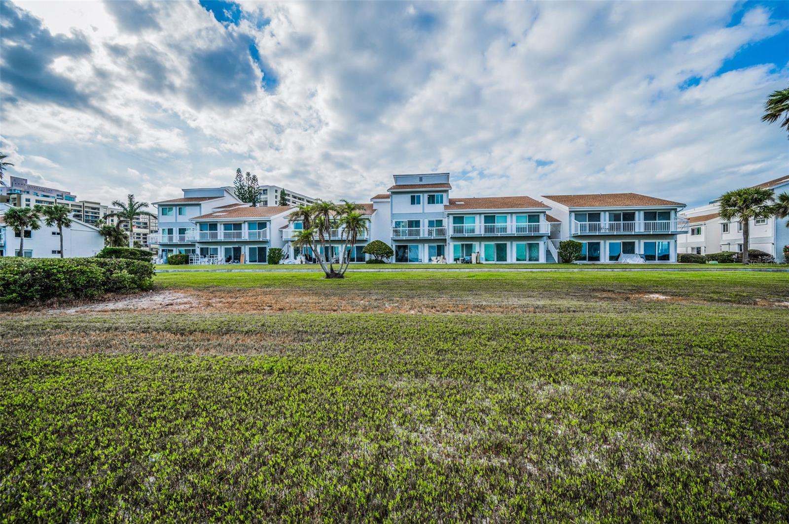 1451 GULF BLVD #207, CLEARWATER BEACH, FL, 33767