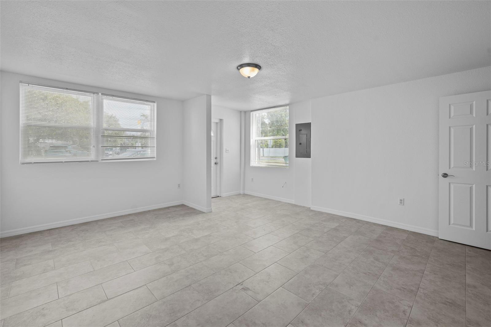 5701 INTERBAY BLVD, TAMPA, FL, 33611