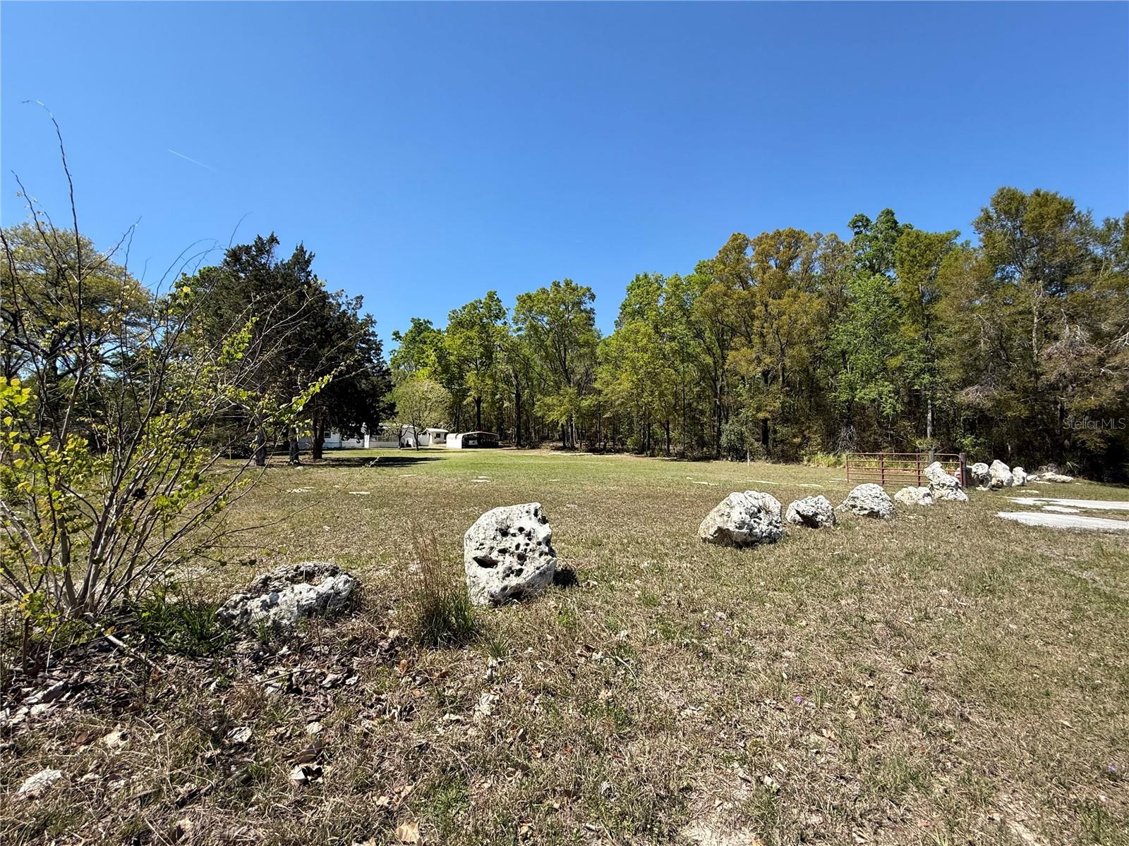 20490 S US 441 HWY, HIGH SPRINGS, FL, 32643