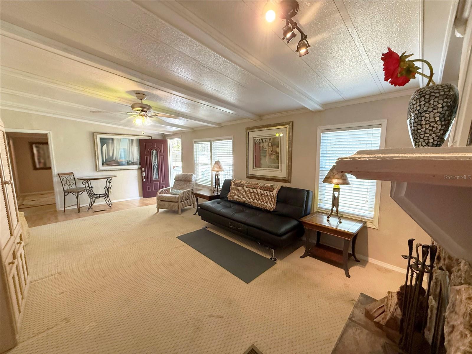 20490 S US 441 HWY, HIGH SPRINGS, FL, 32643